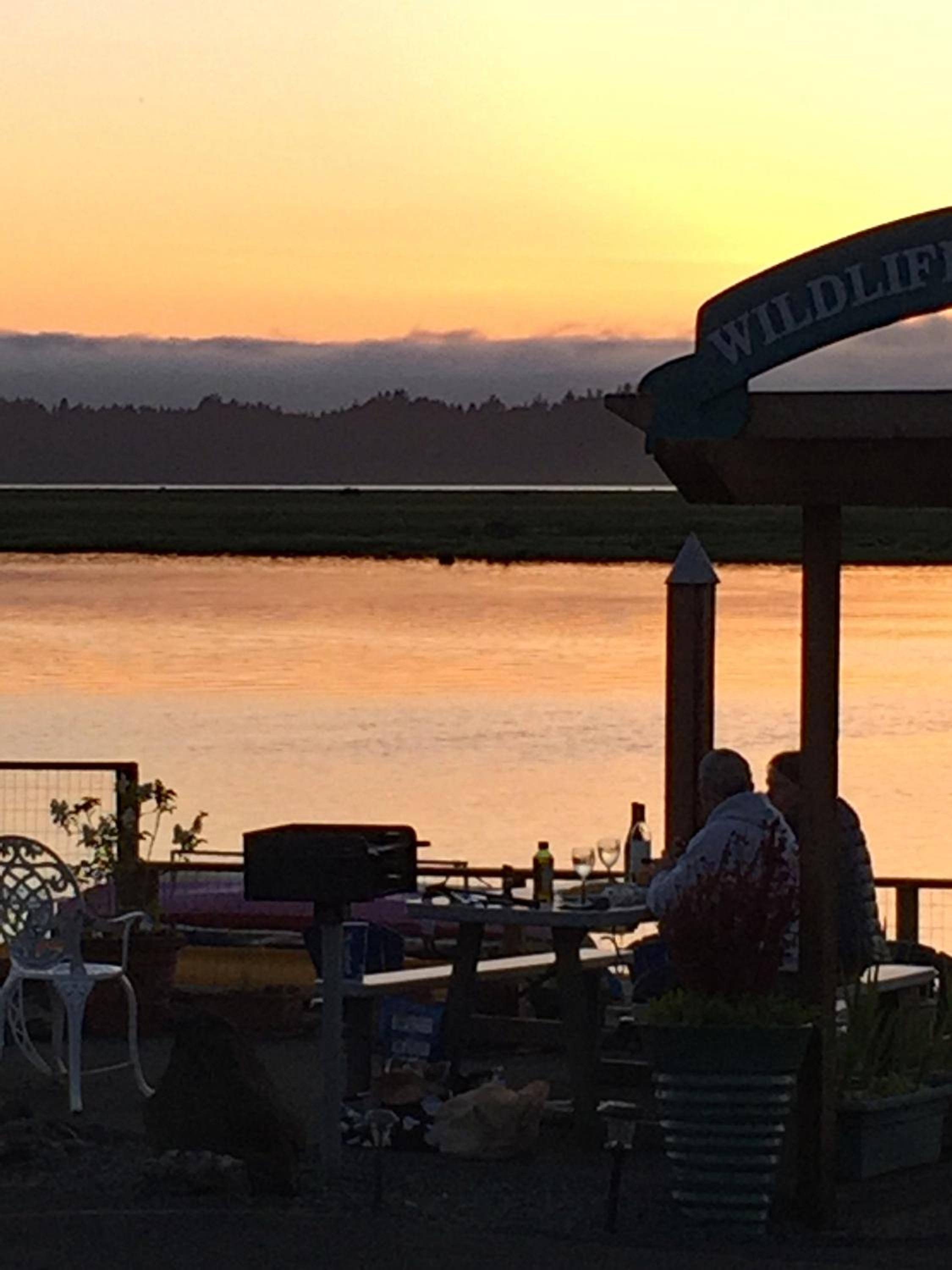 Wheeler on the Bay Lodge and Marina