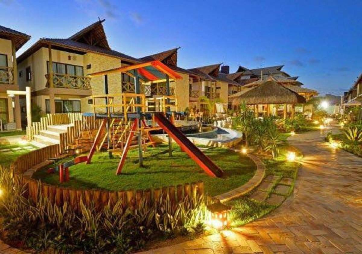 Bangalô com área de lazer estilo resort