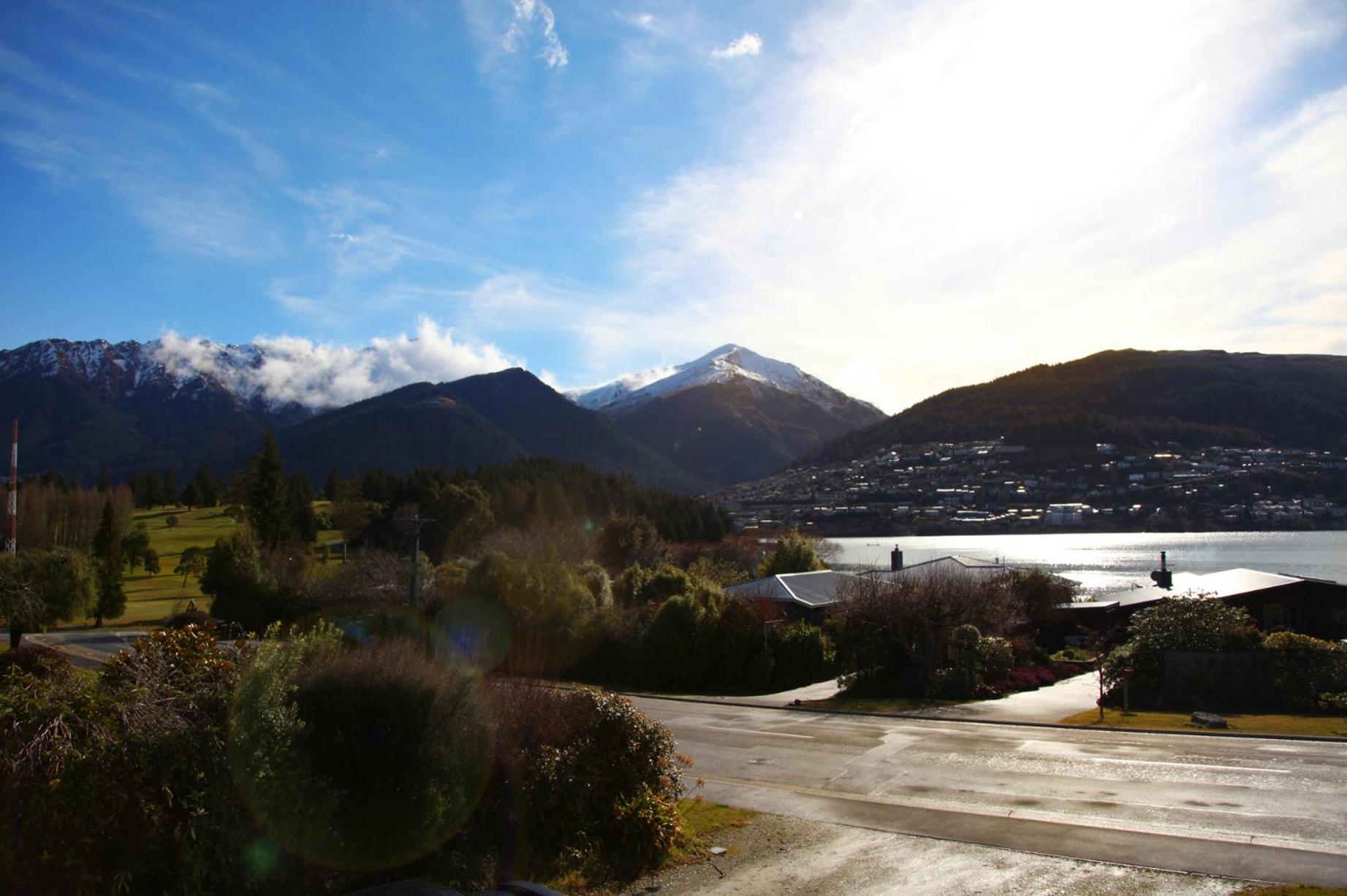 Sunny Lakeside Haven view 2