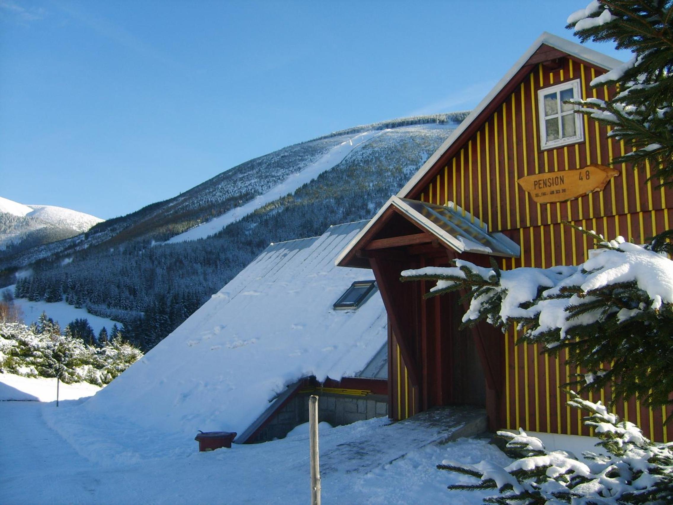 Pension 48