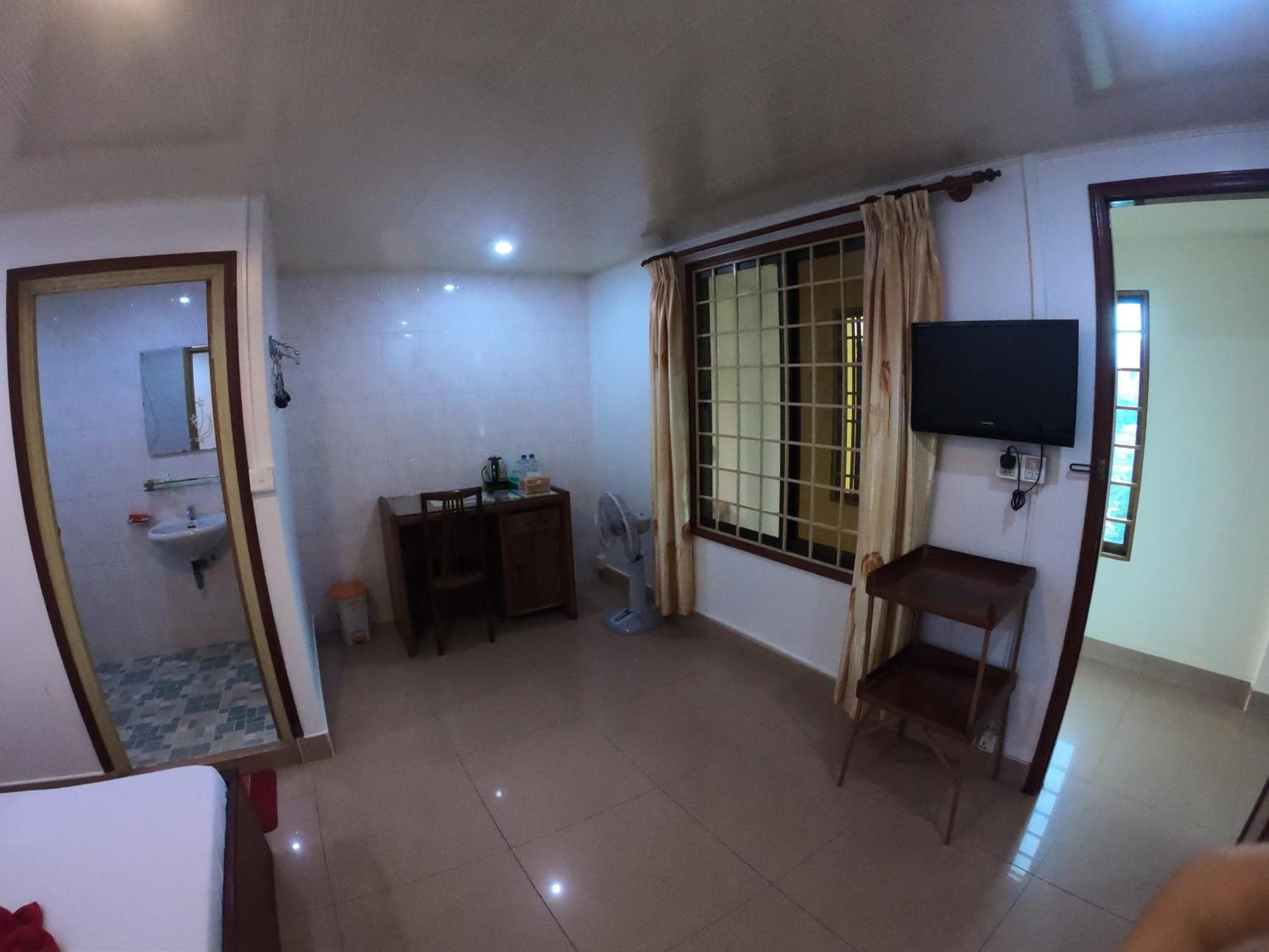 The Bright Lotus Guesthouse