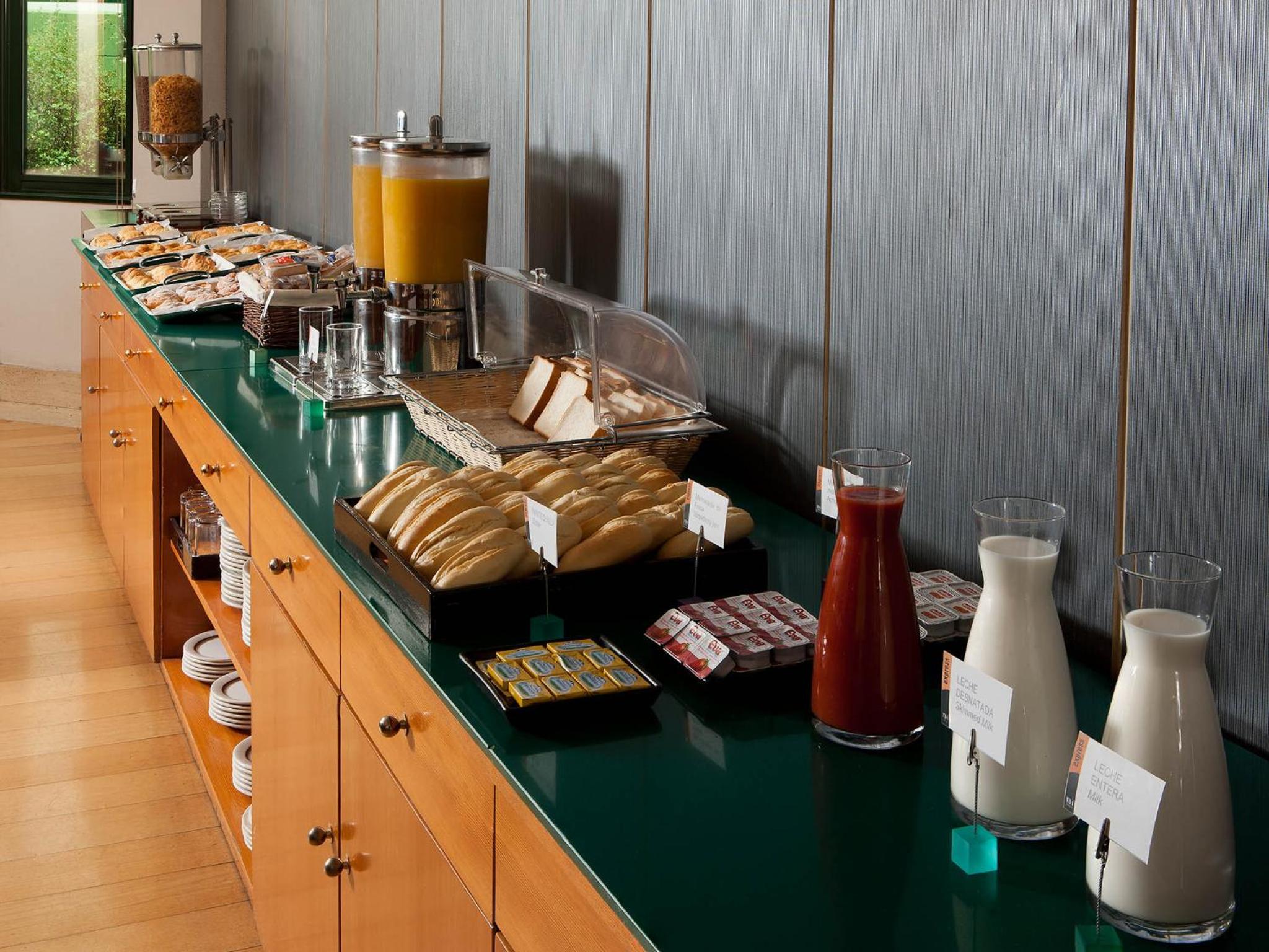 Las Rozas de Madrid Vacations - Apartamentos TH Las Rozas - Property Image 4