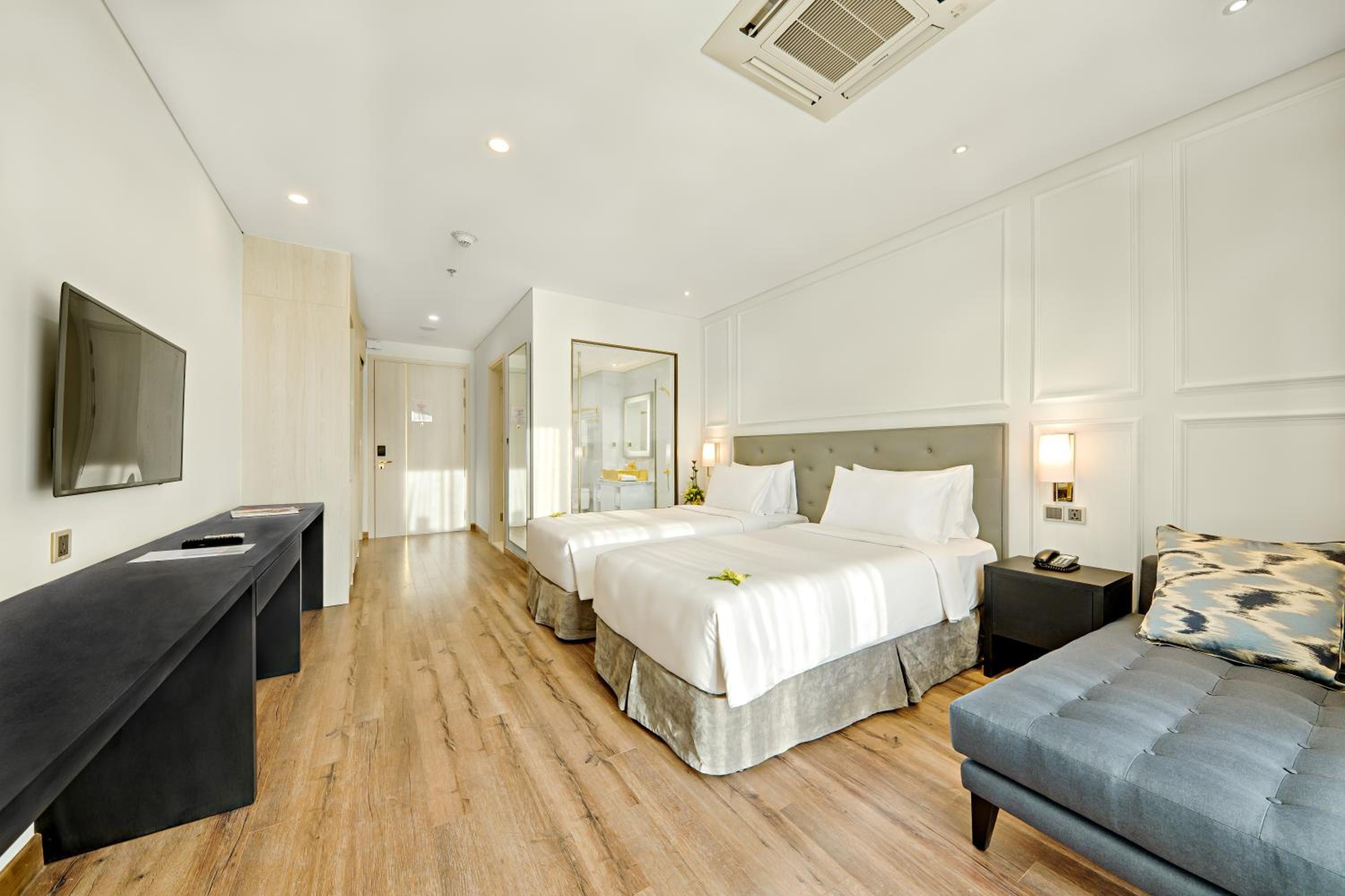 Wyndham Danang Golden Bay 188