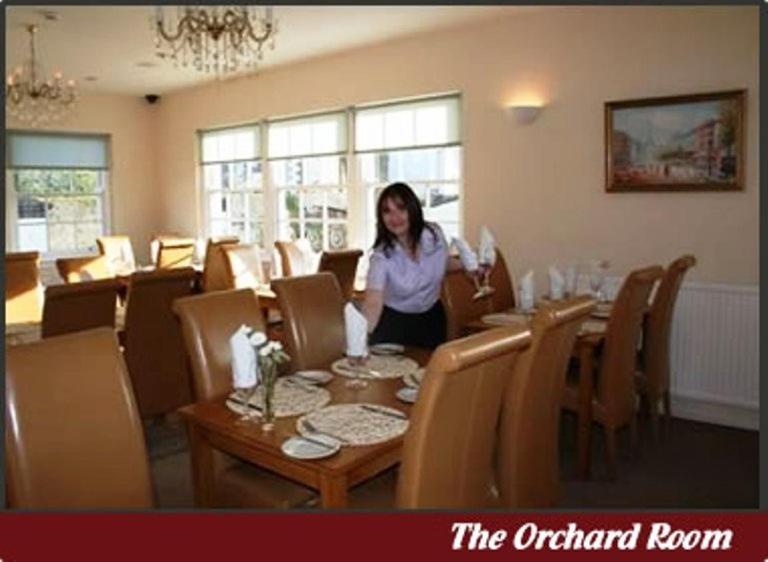 restaurant
