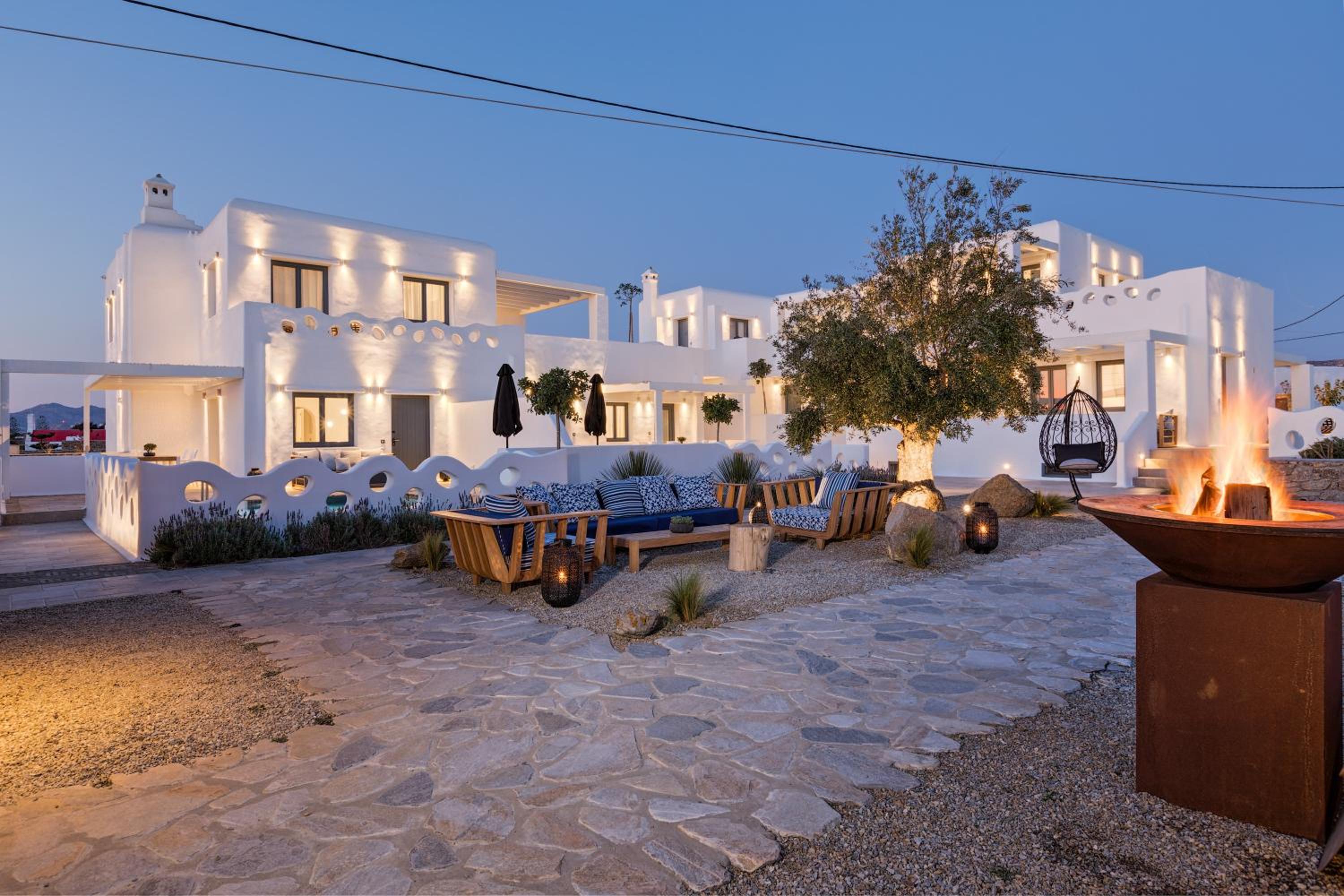 Hotel Portes Suites & Villas Mykonos - Image 1