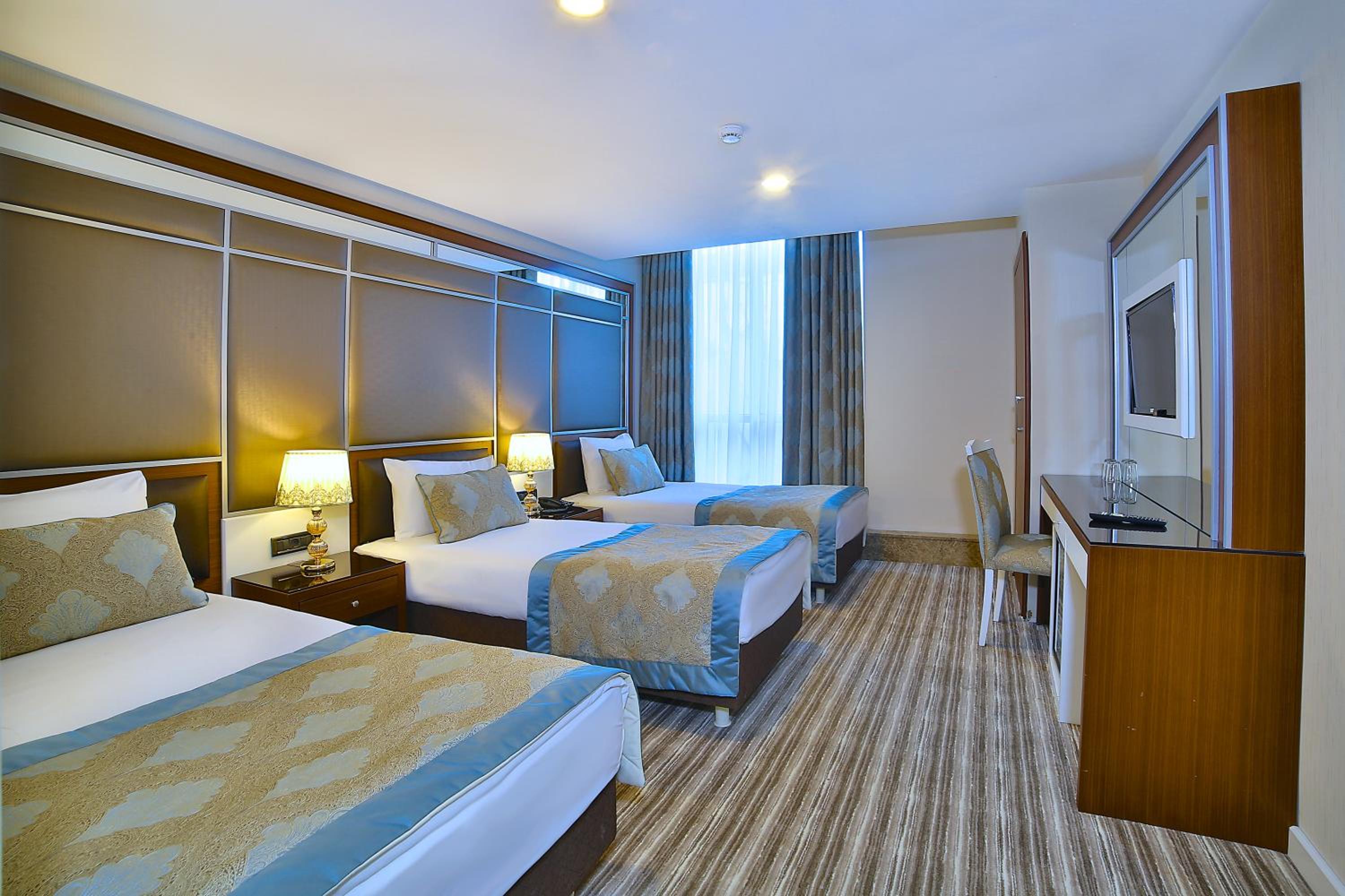 Monaco Otel - Image 31