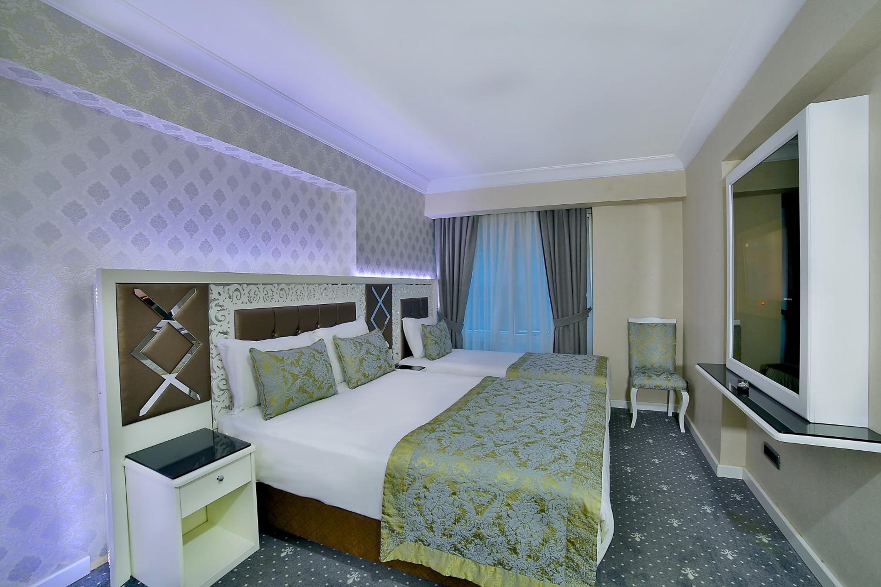 Monaco Otel - Image 26