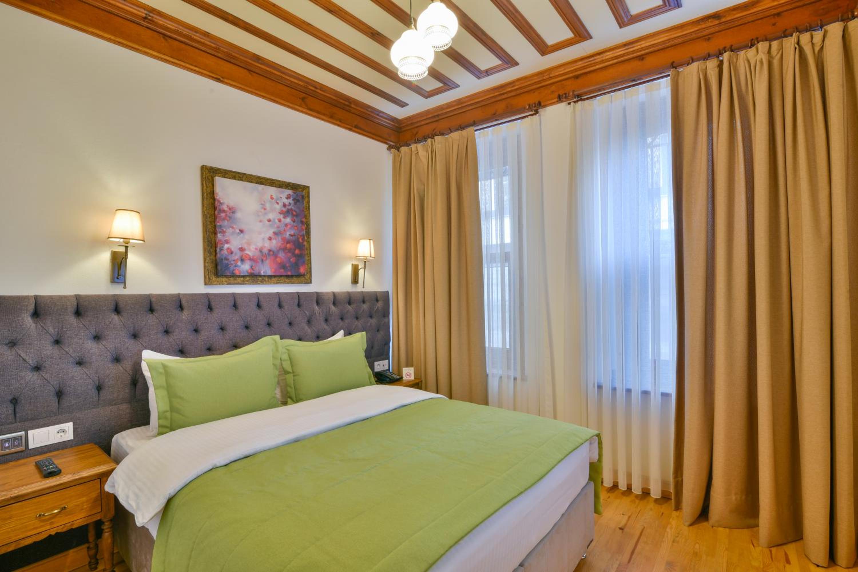 Istanbul Life Otel - Image 15