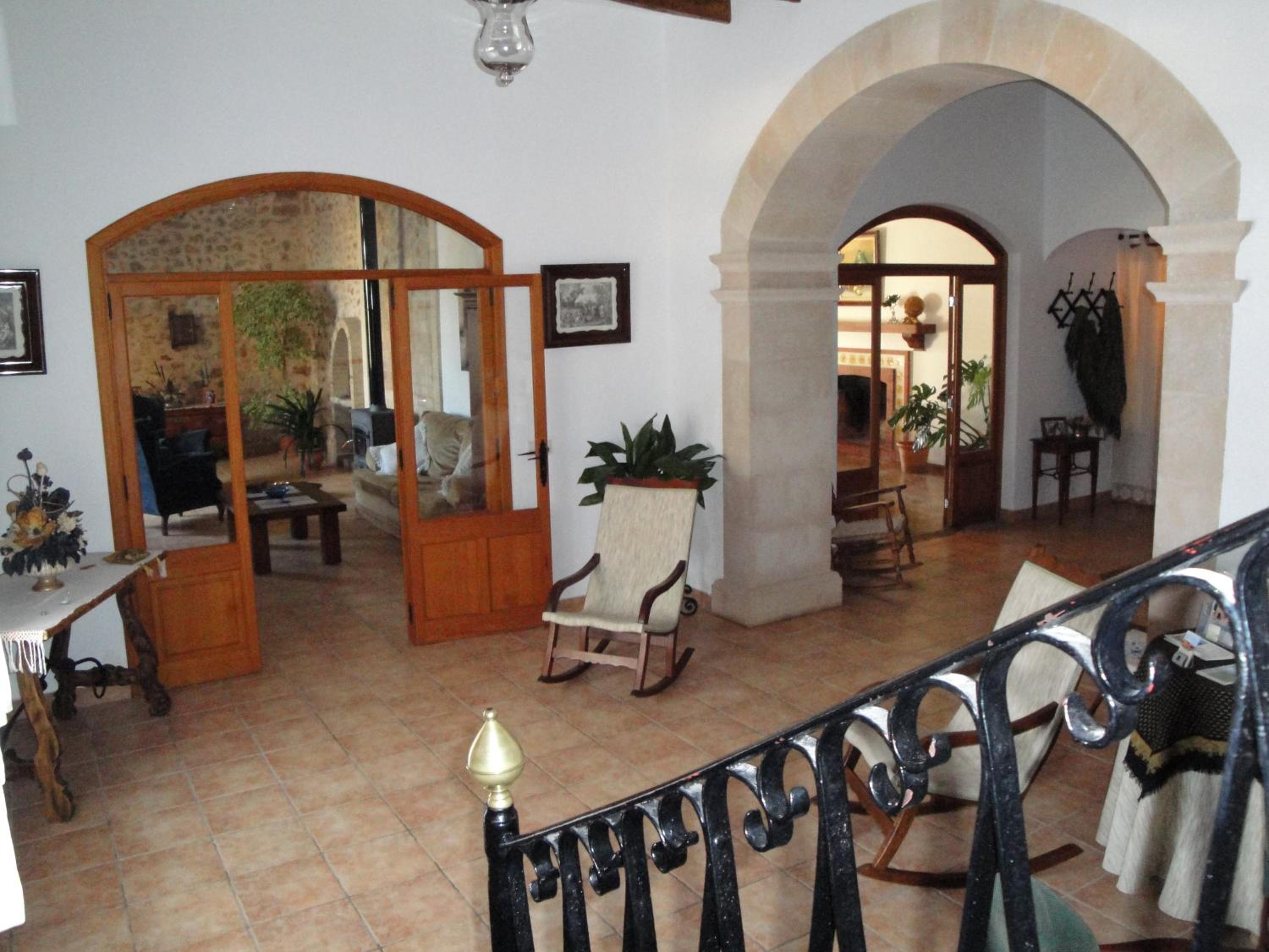Photo 42