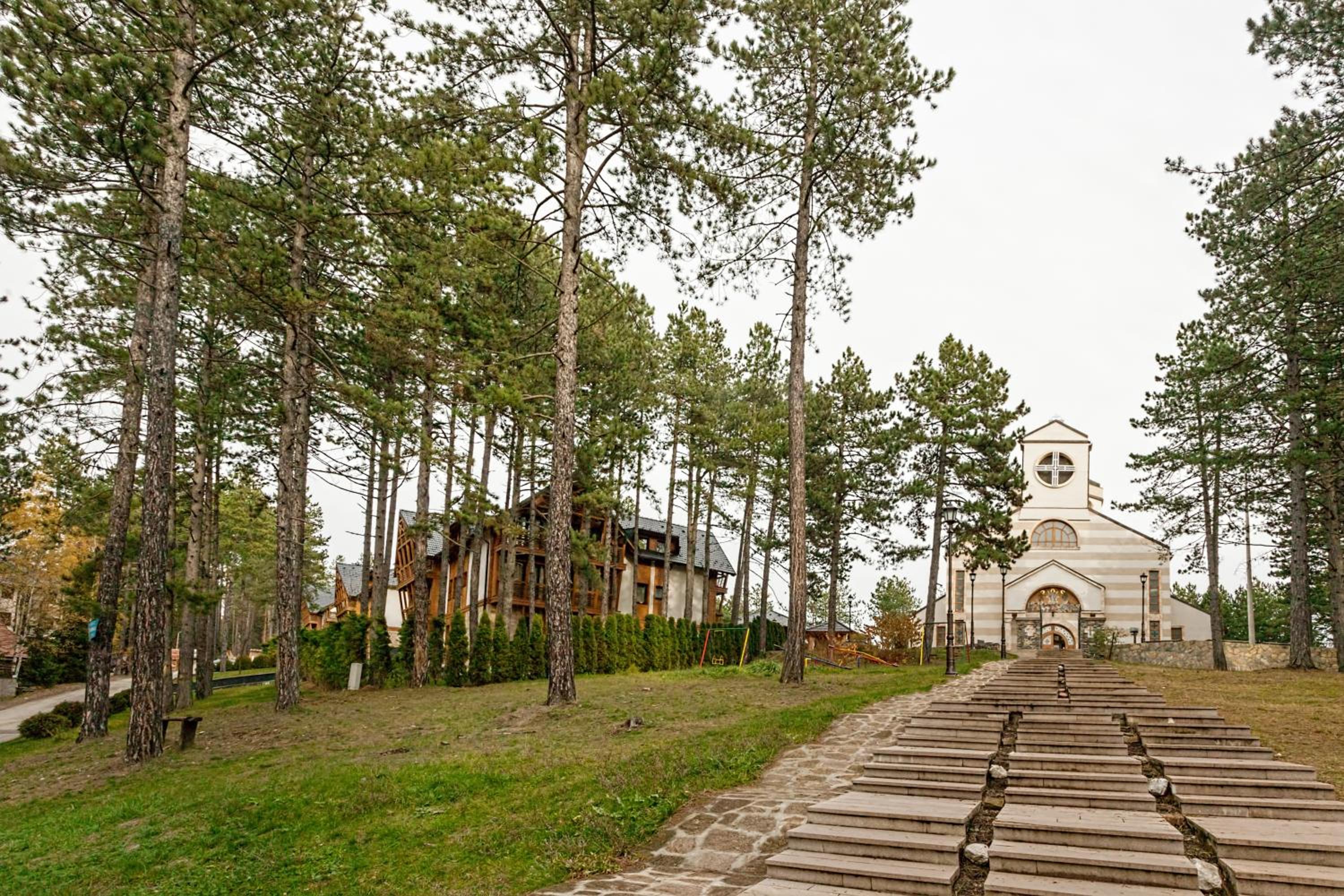 Photo 24