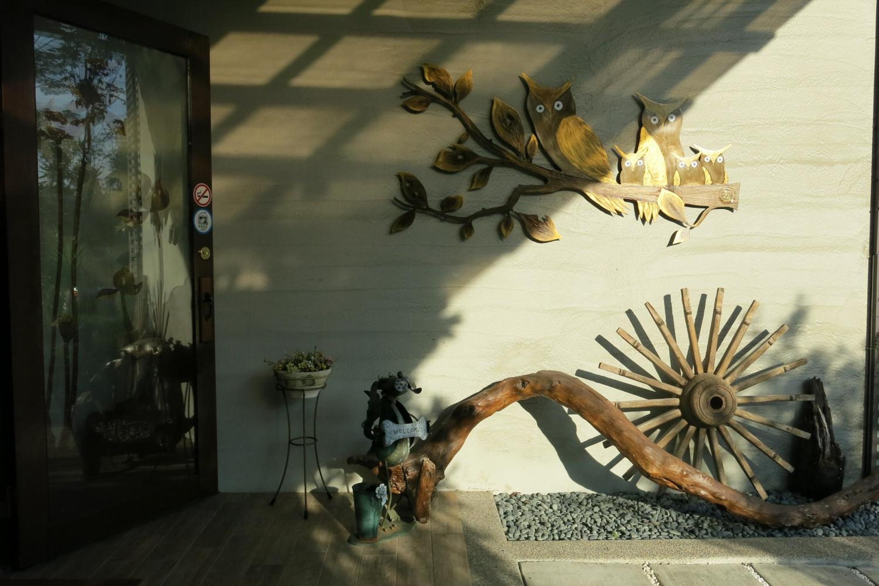 Photo 48