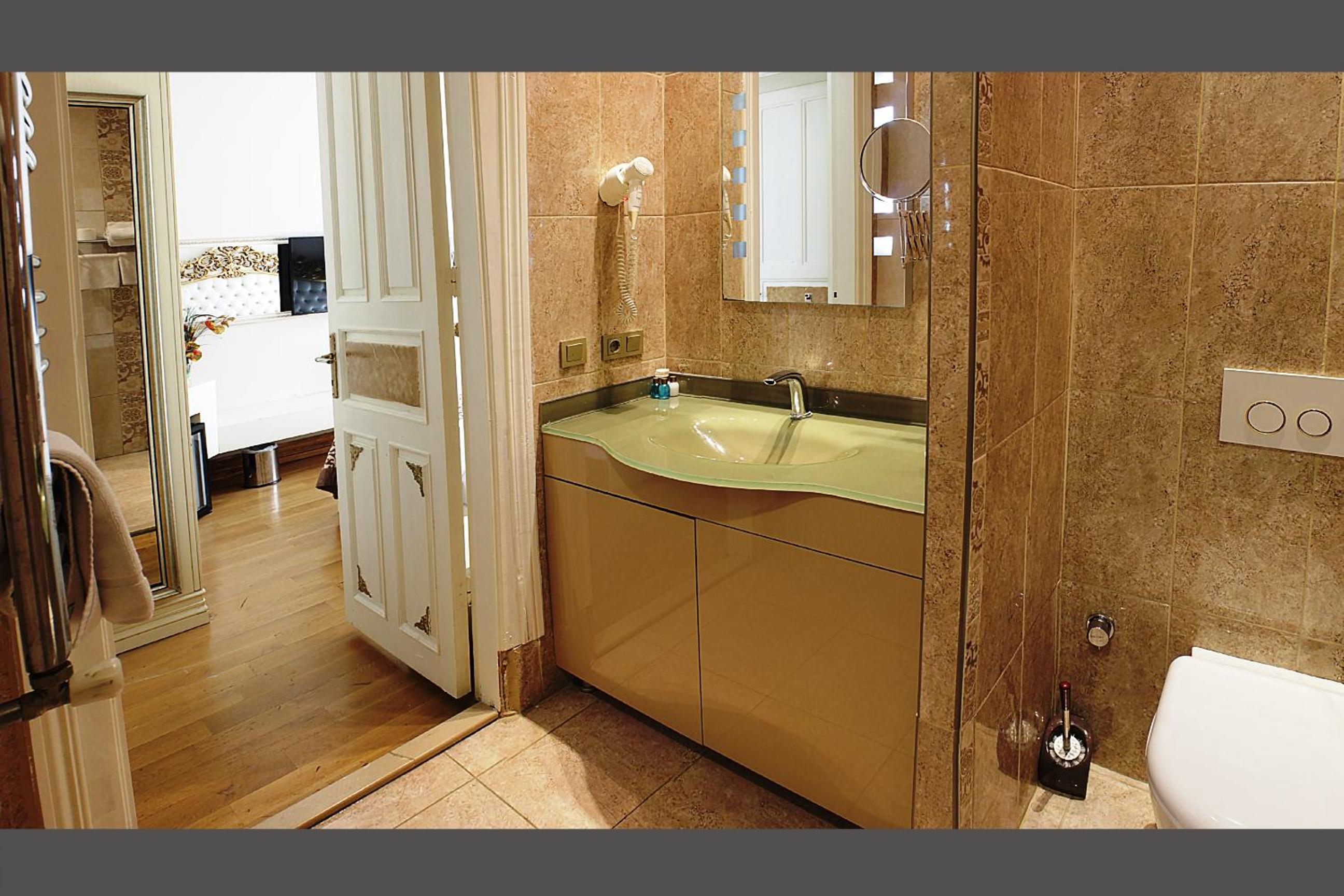 Ragip Pasha Daireleri - Image 60