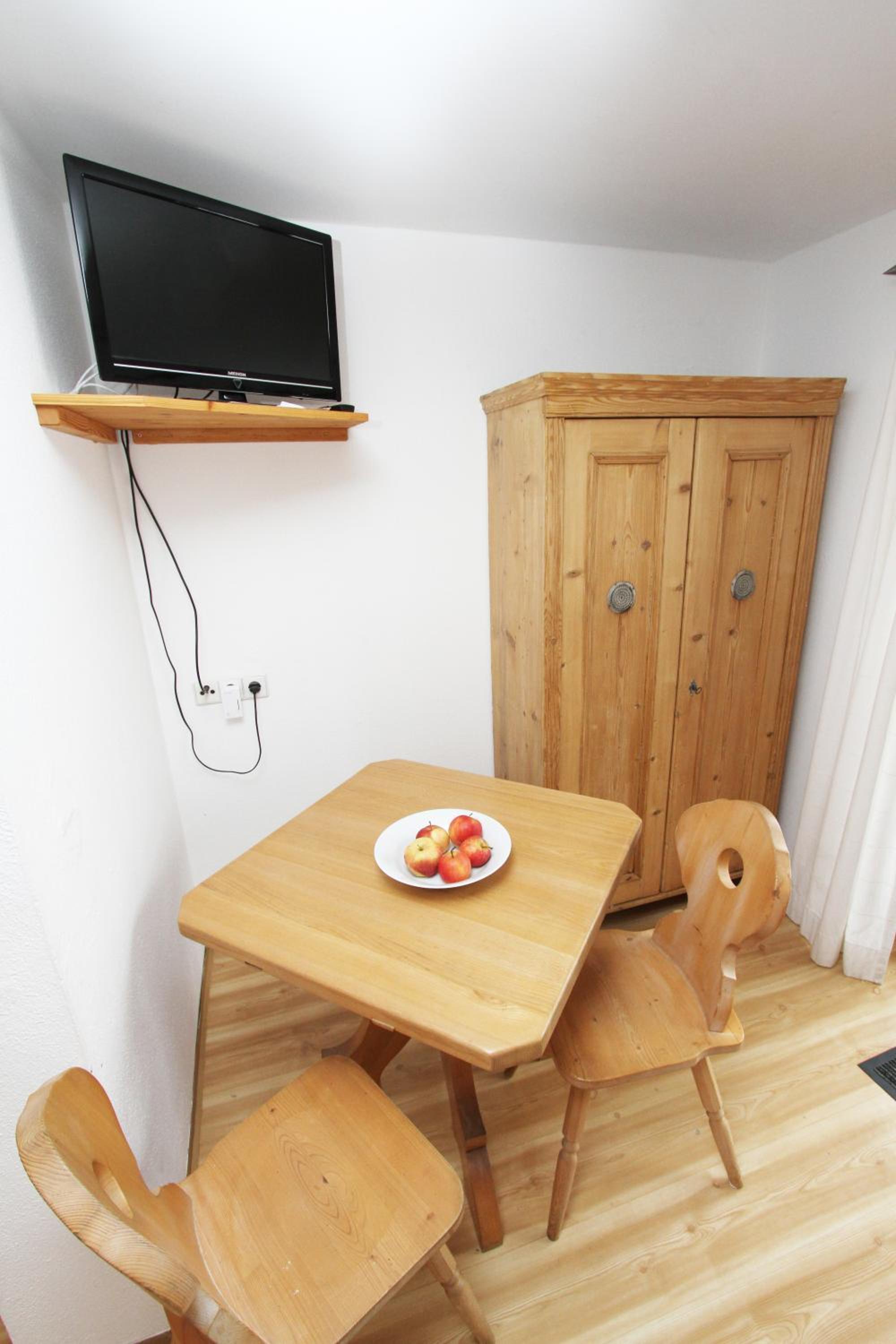 Photo 44