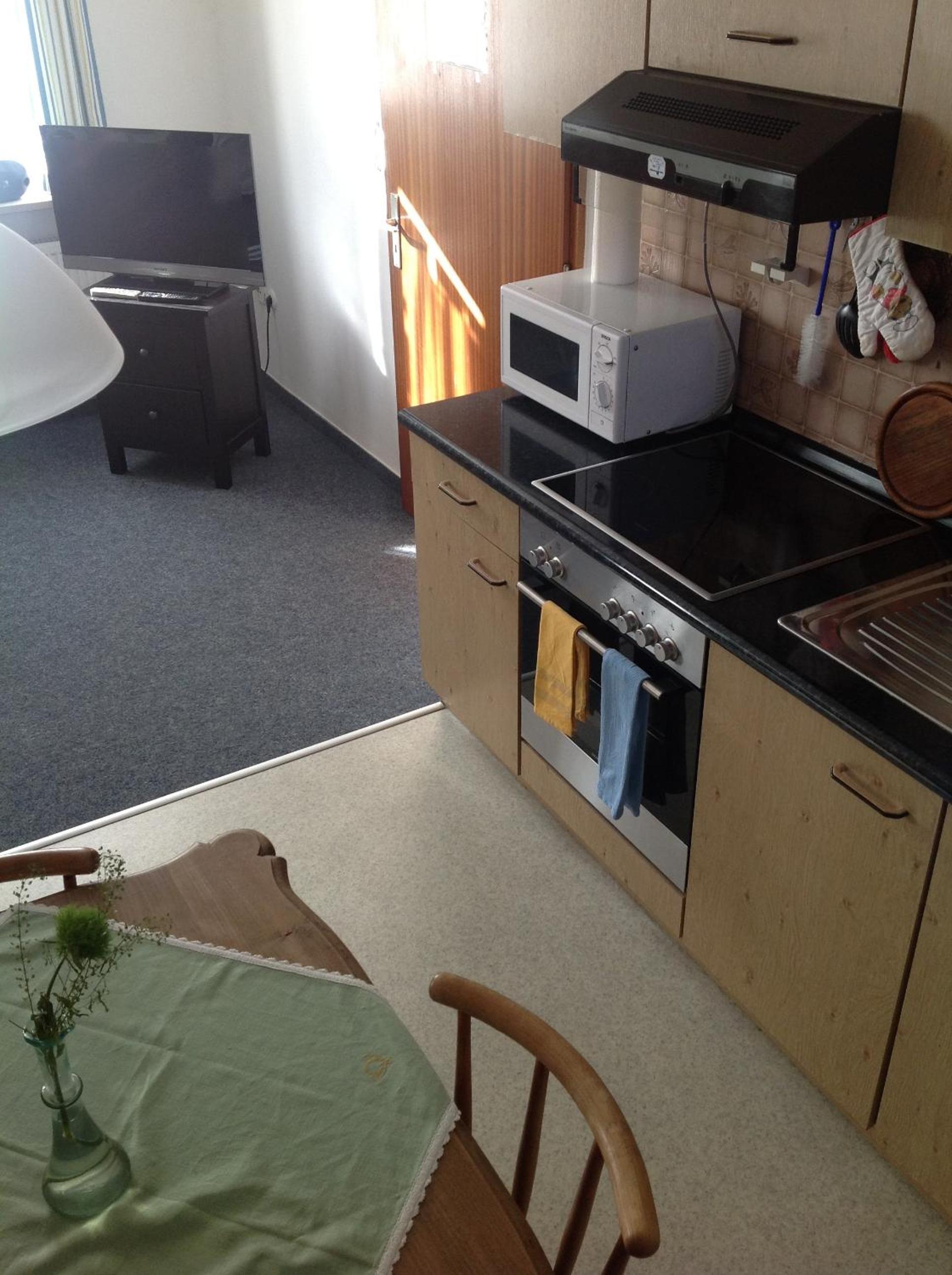 Bed & Kitchen Burgau view 5