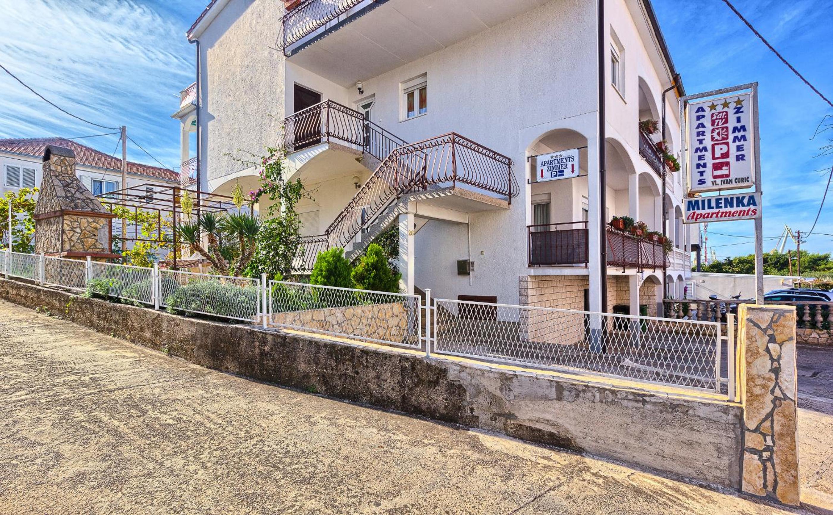 Apartments Milenka view 4