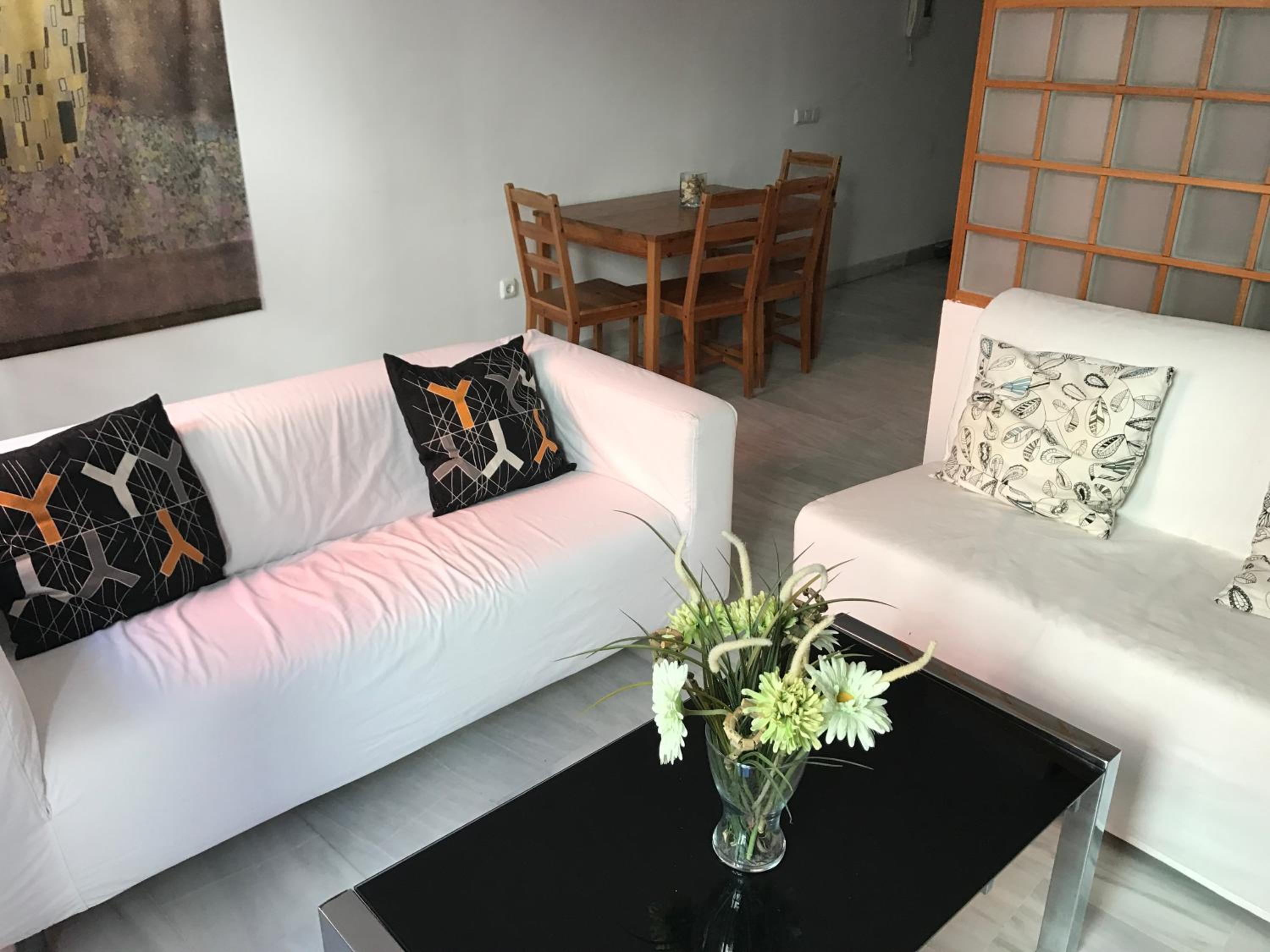 Málaga Apartamentos - Jinetes, 13