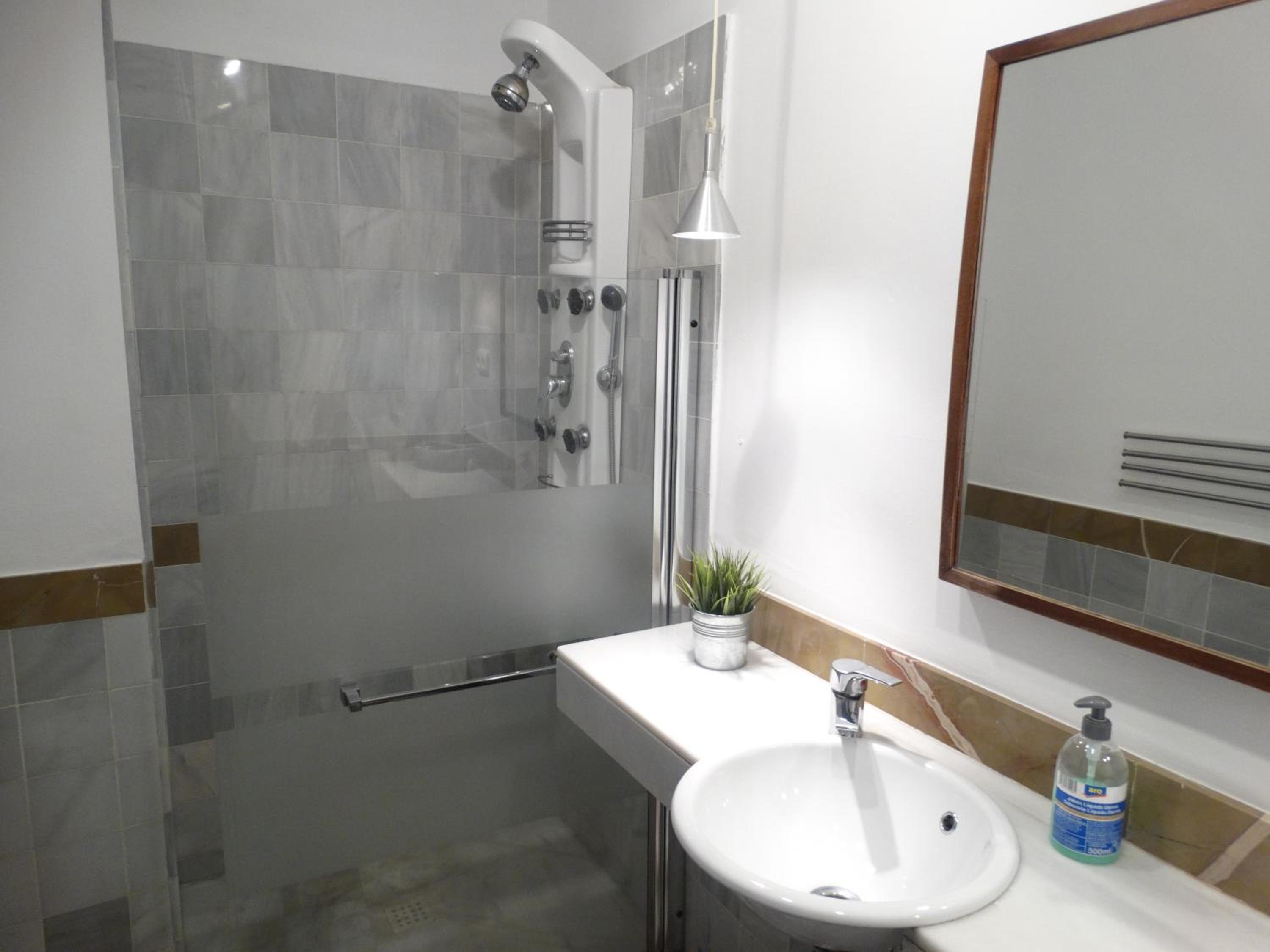 Málaga Apartamentos - Jinetes, 13