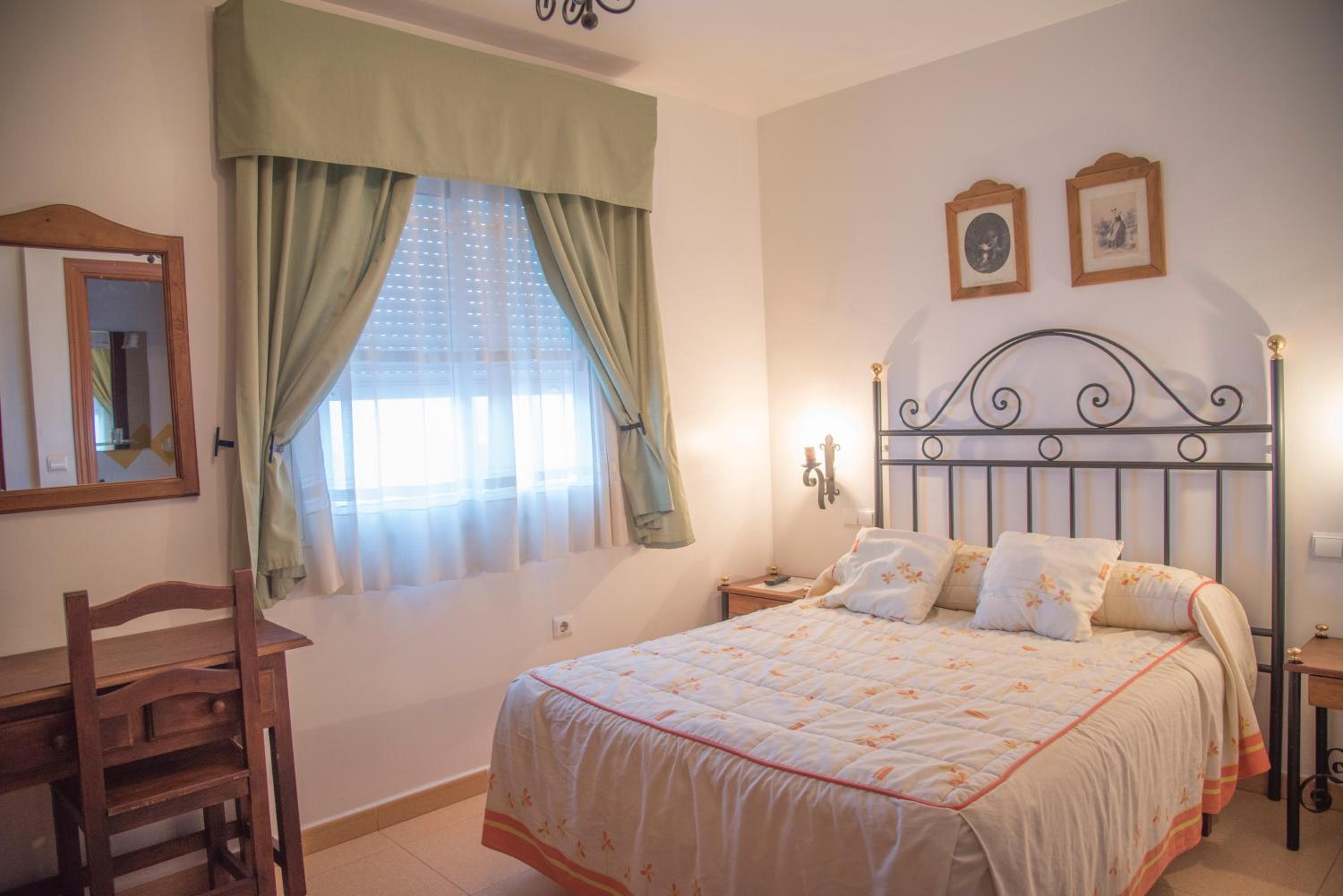 Hostal DP El Pilar