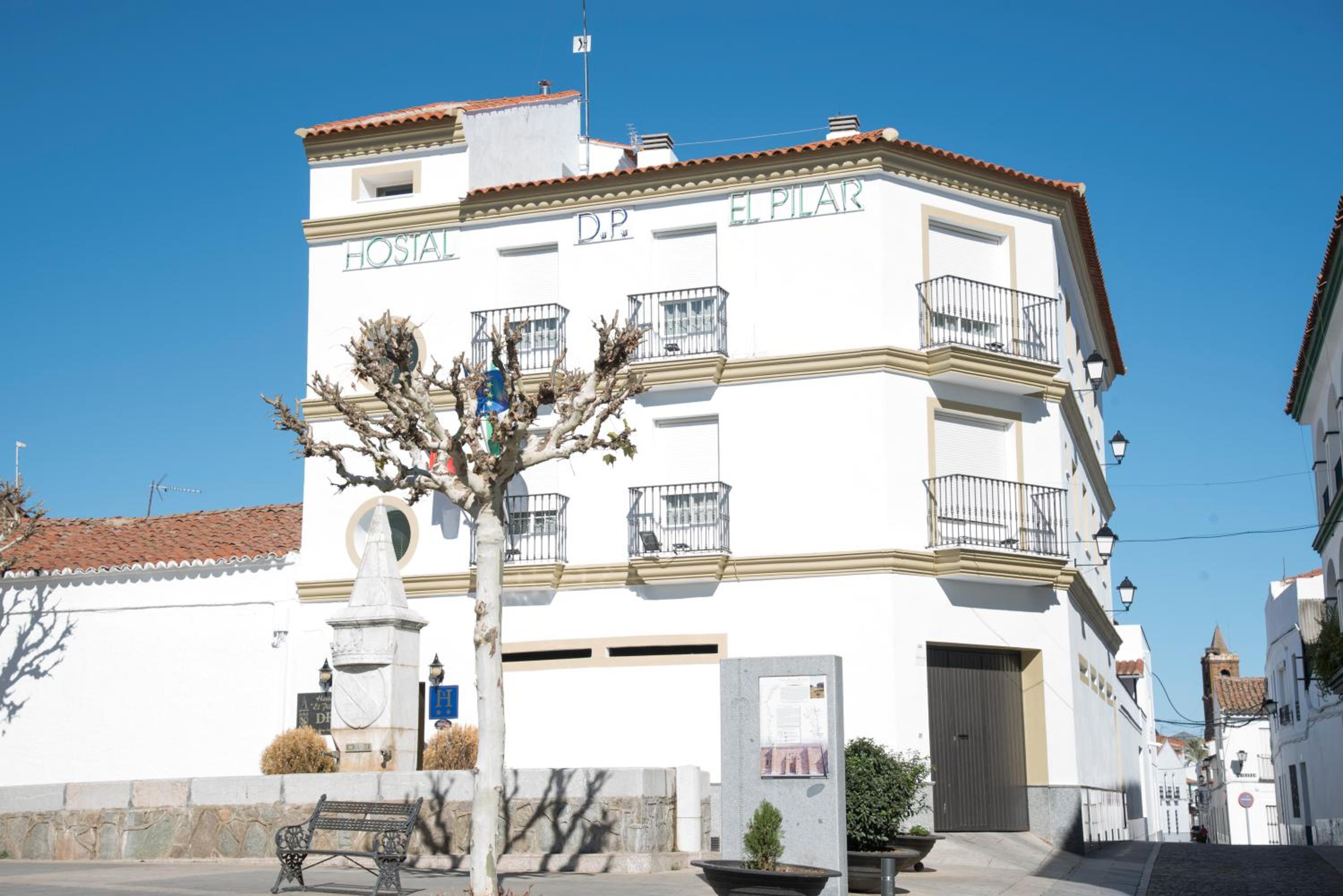 Hostal DP El Pilar