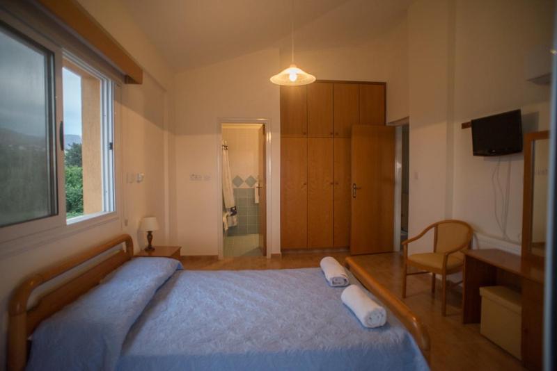 Beachfront Villa Thomas 5