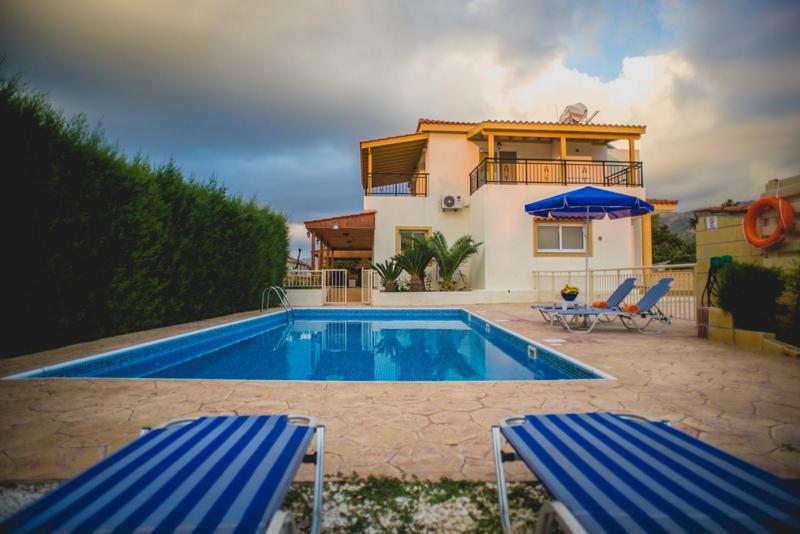 Beachfront Villa Thomas 5