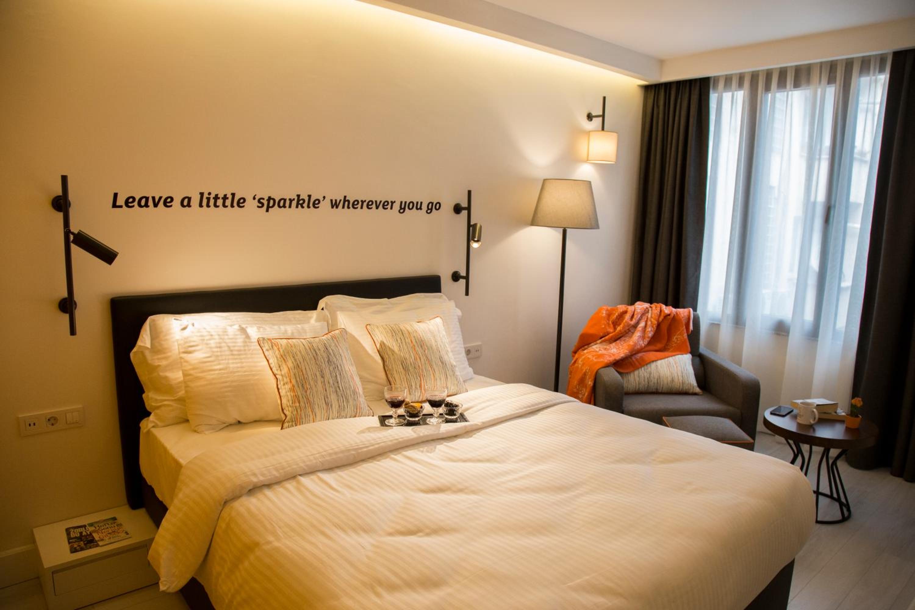 Sparkle Otel - Image 60