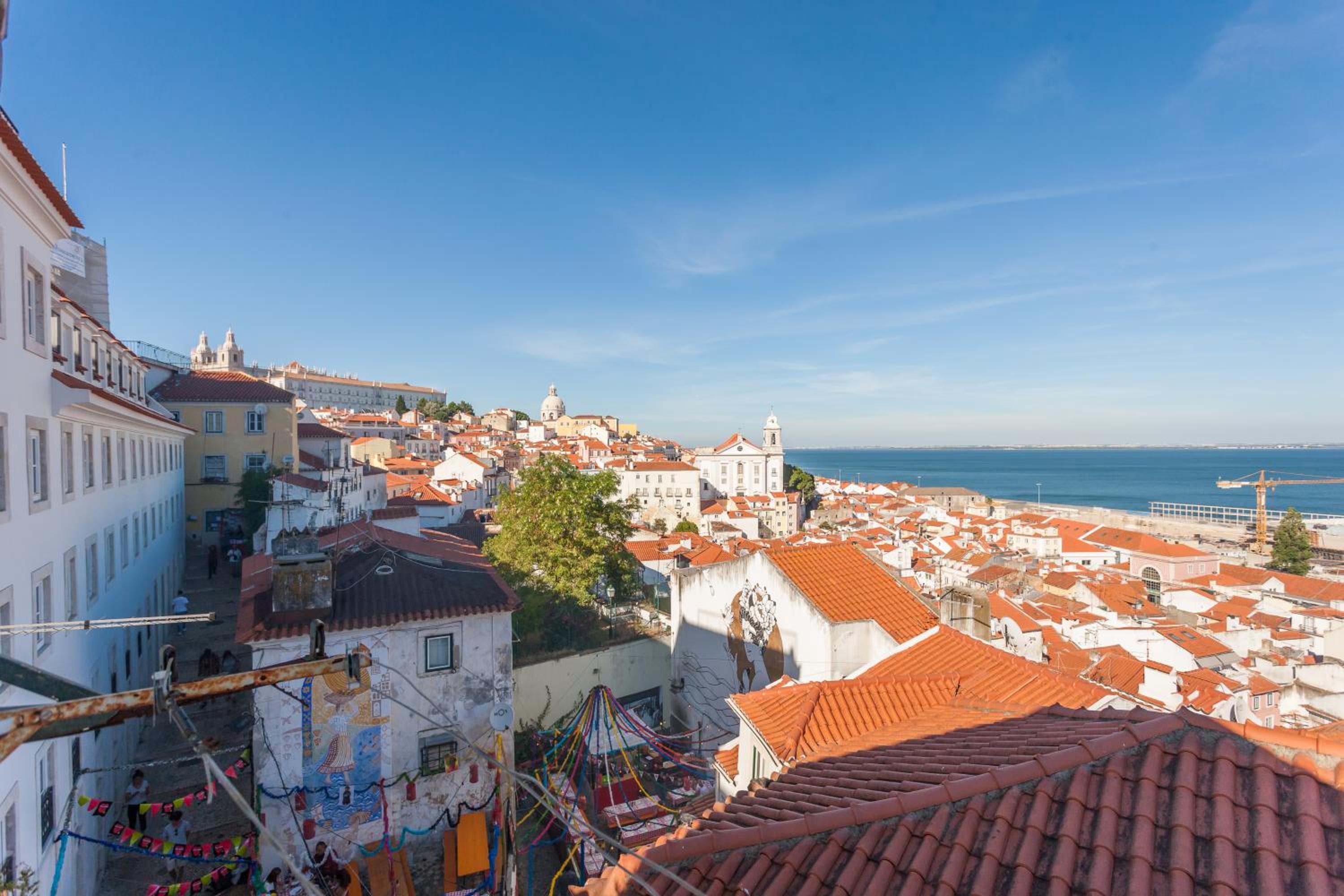 Bairrus Lisbon Apartments - Alfama III view 3