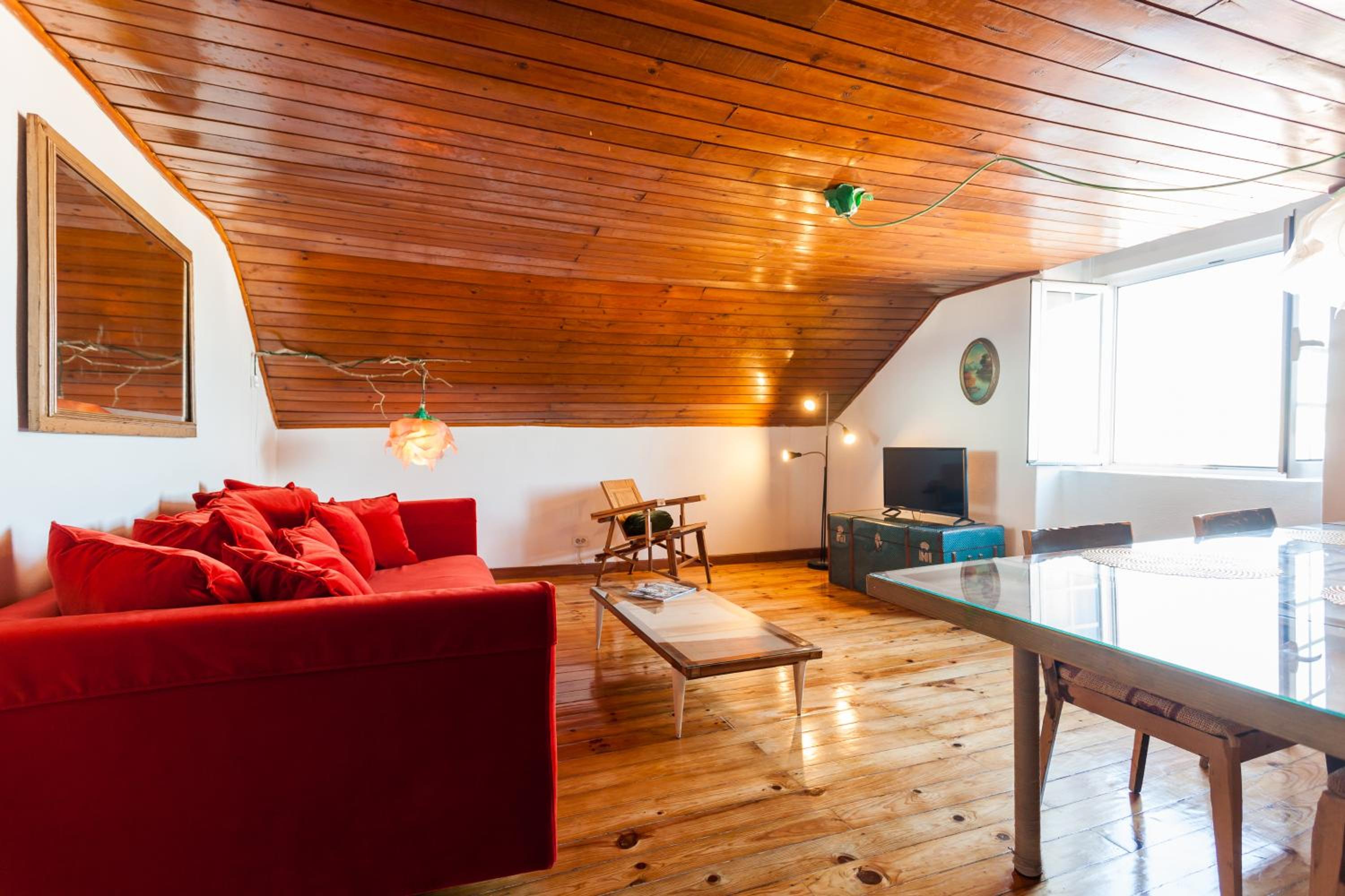 Bairrus Lisbon Apartments - Alfama III view 2