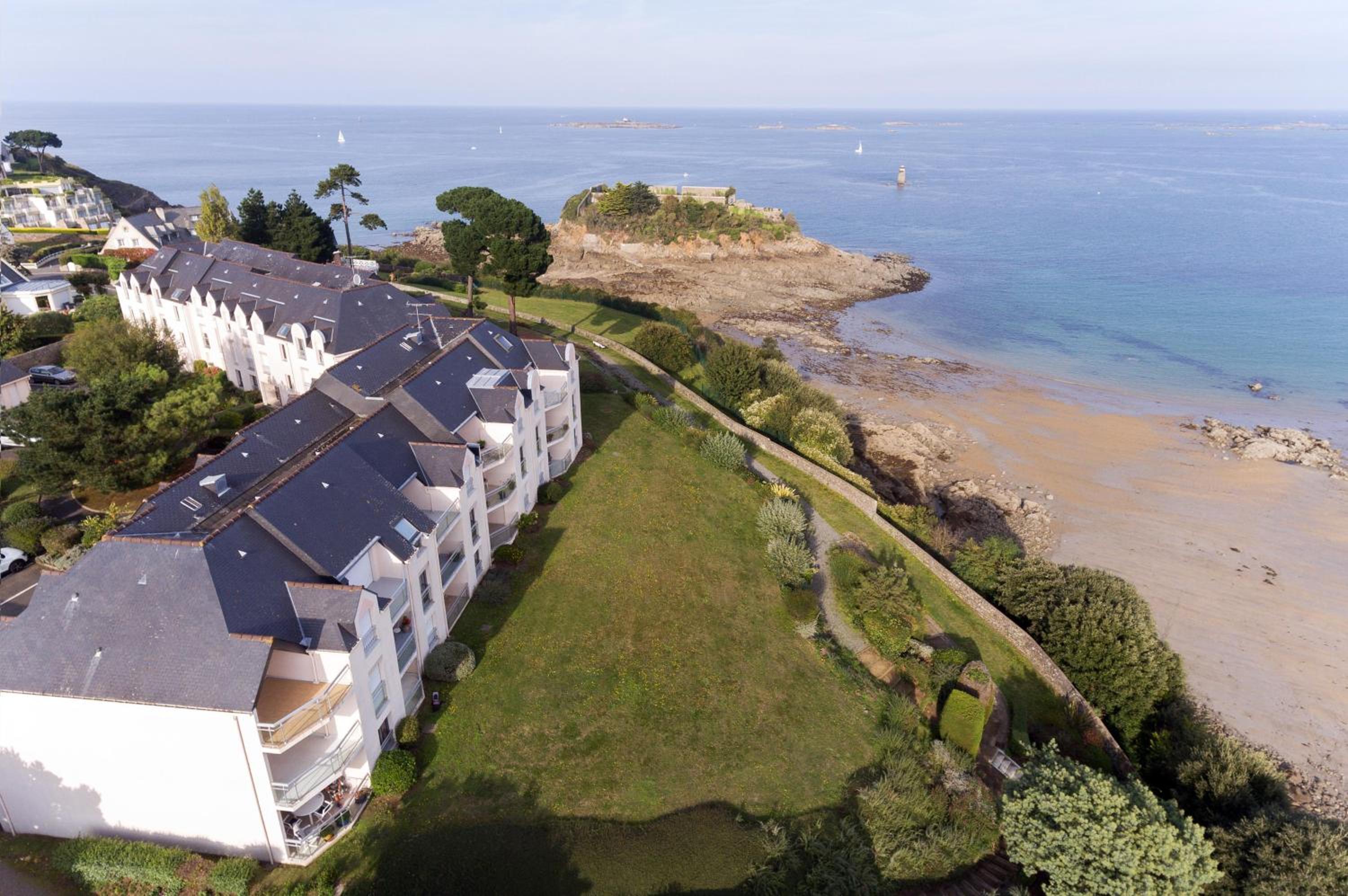Les Terrasses De La Comtesse view 4