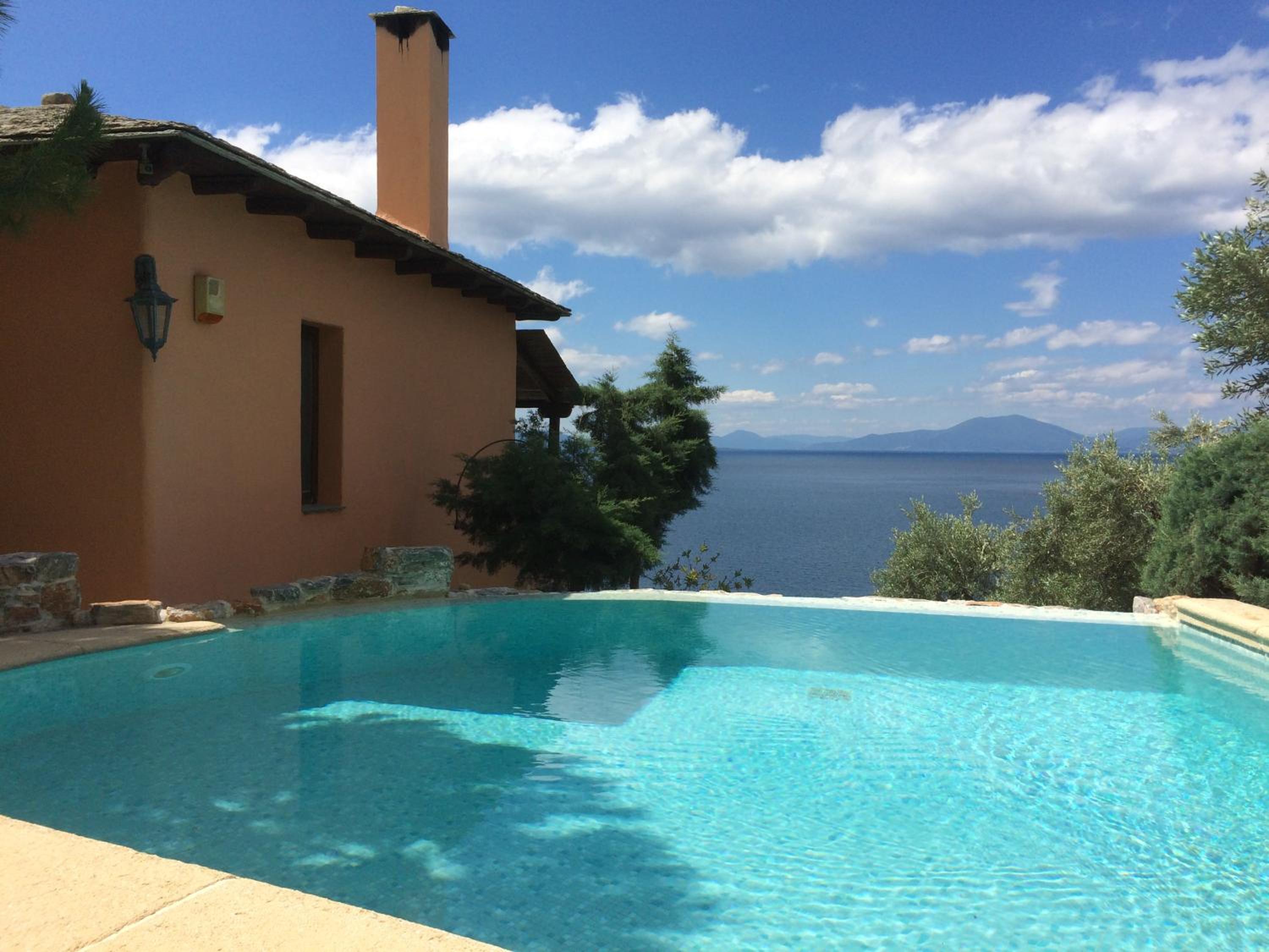 Pelion Homes