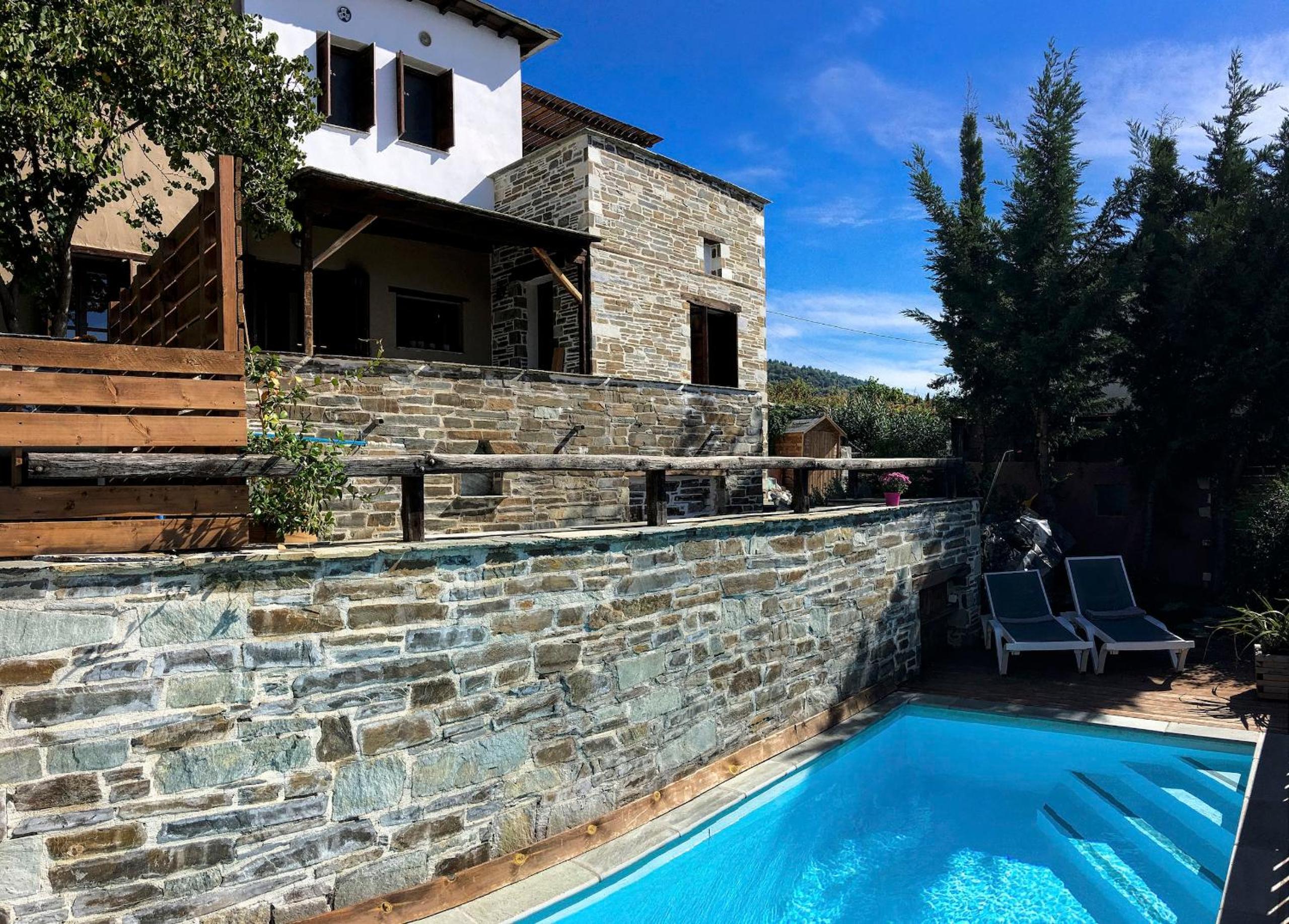 Pelion Homes