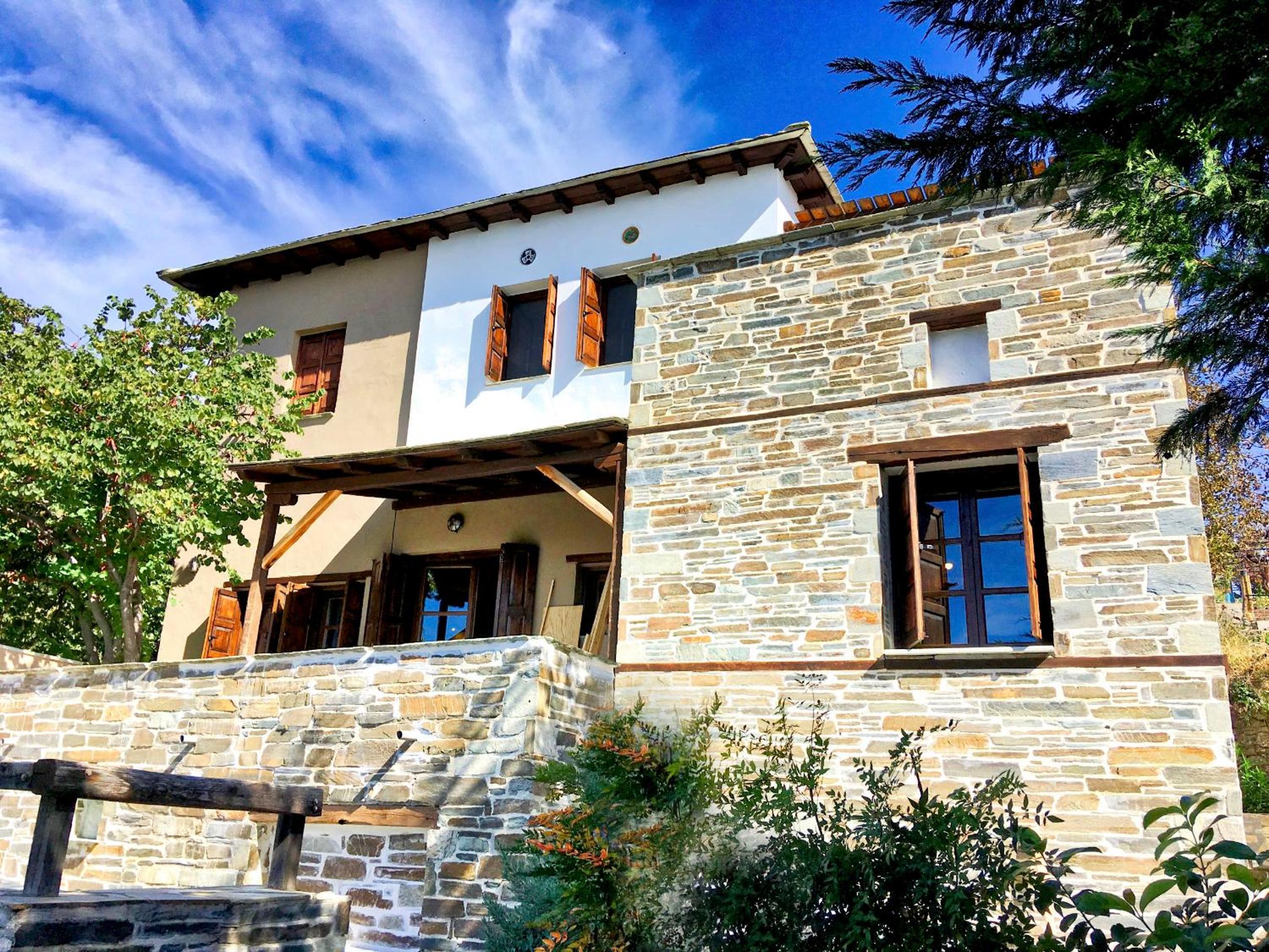 Pelion Homes