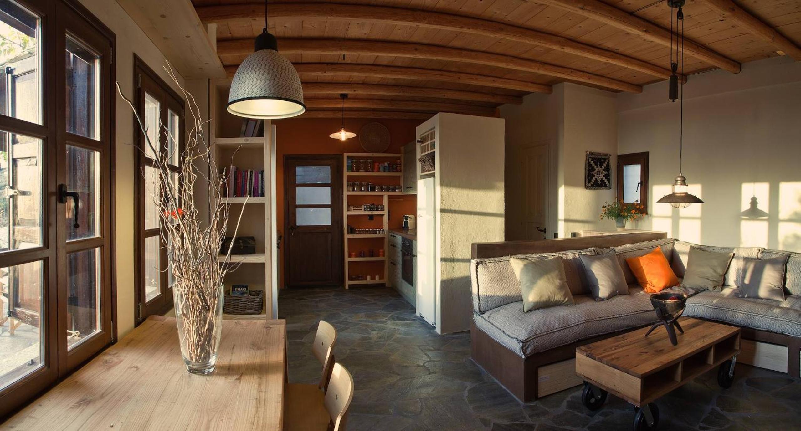 Pelion Homes