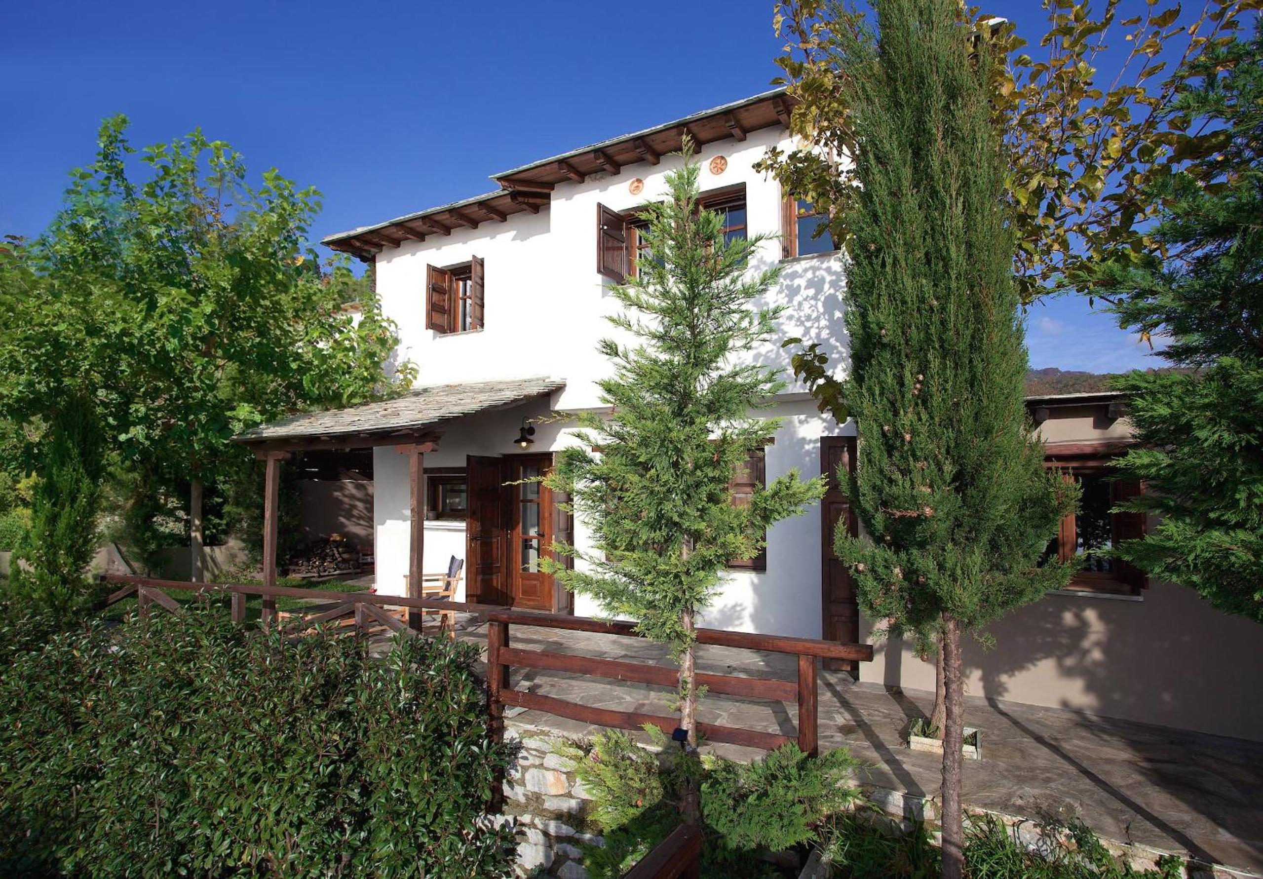 Pelion Homes