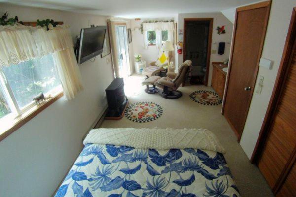 Photo 8