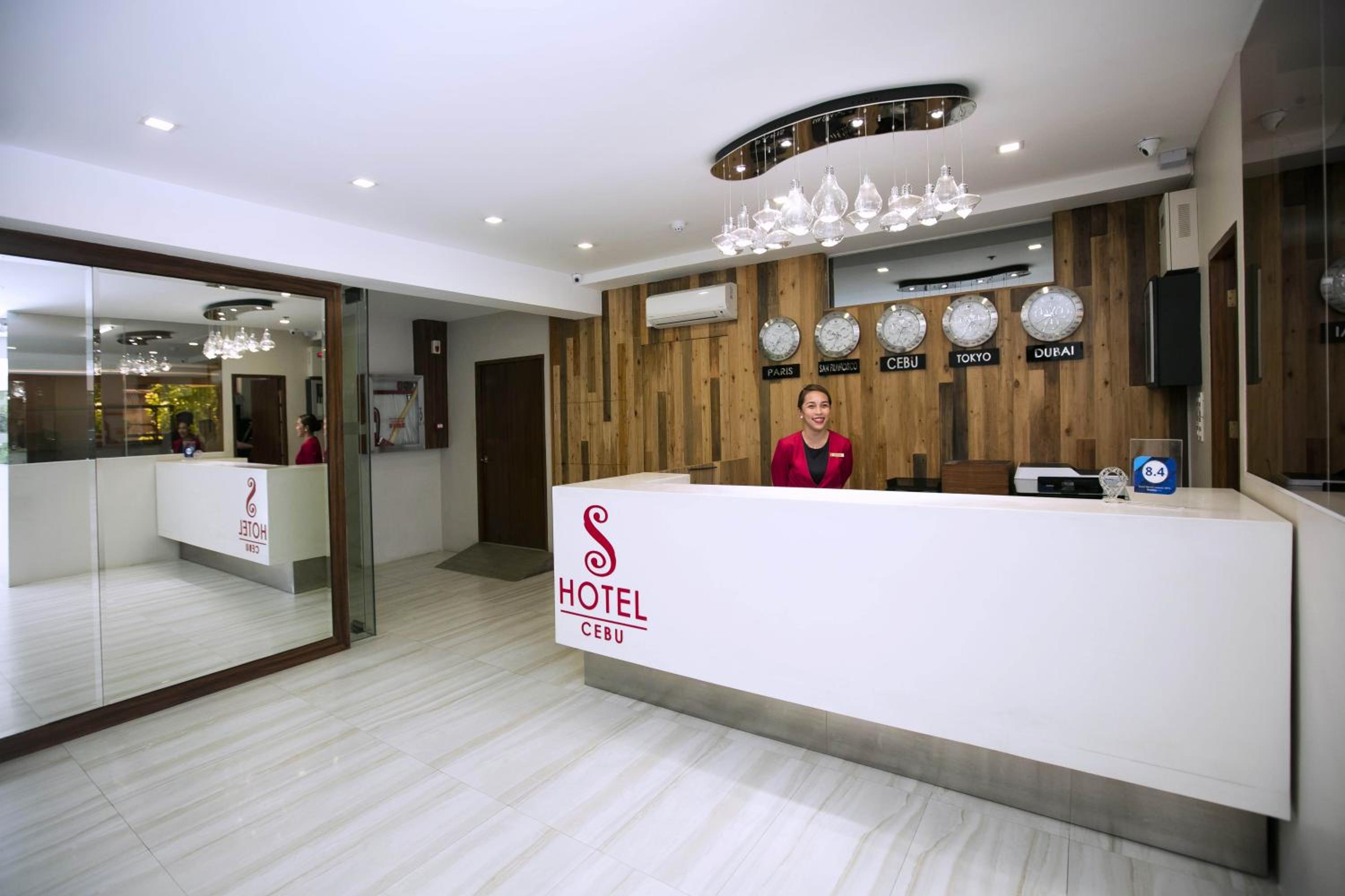 S Hotel & Residences