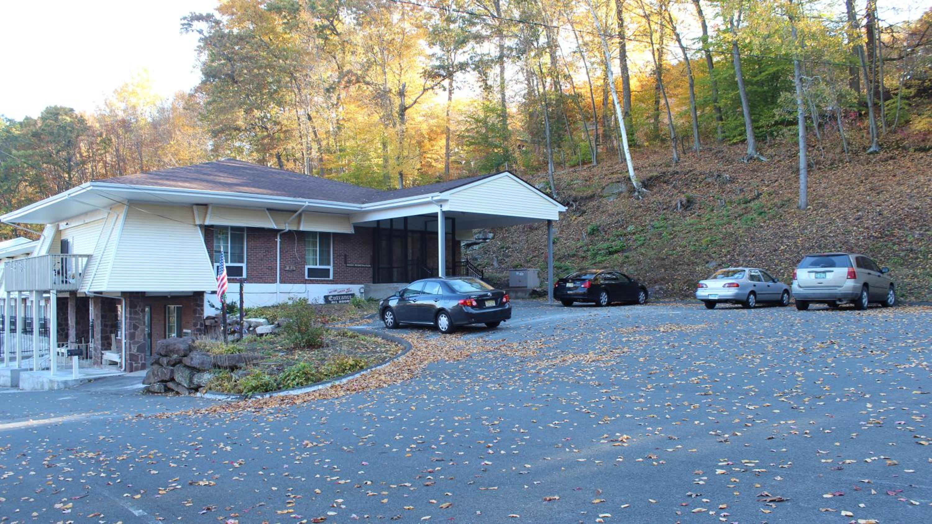Passport Inn and Suites - Middletown view 4