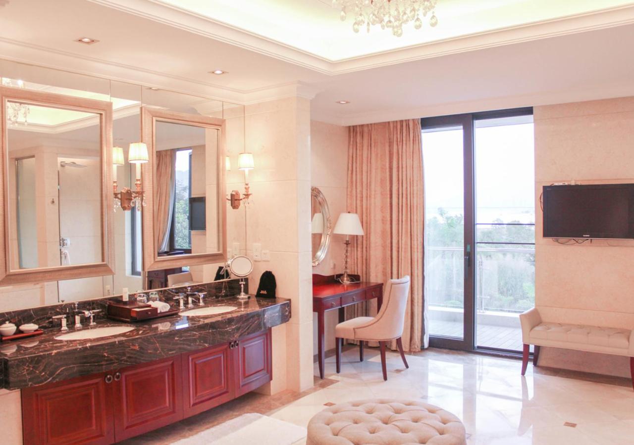 Carp Islet Resort Fuzhou