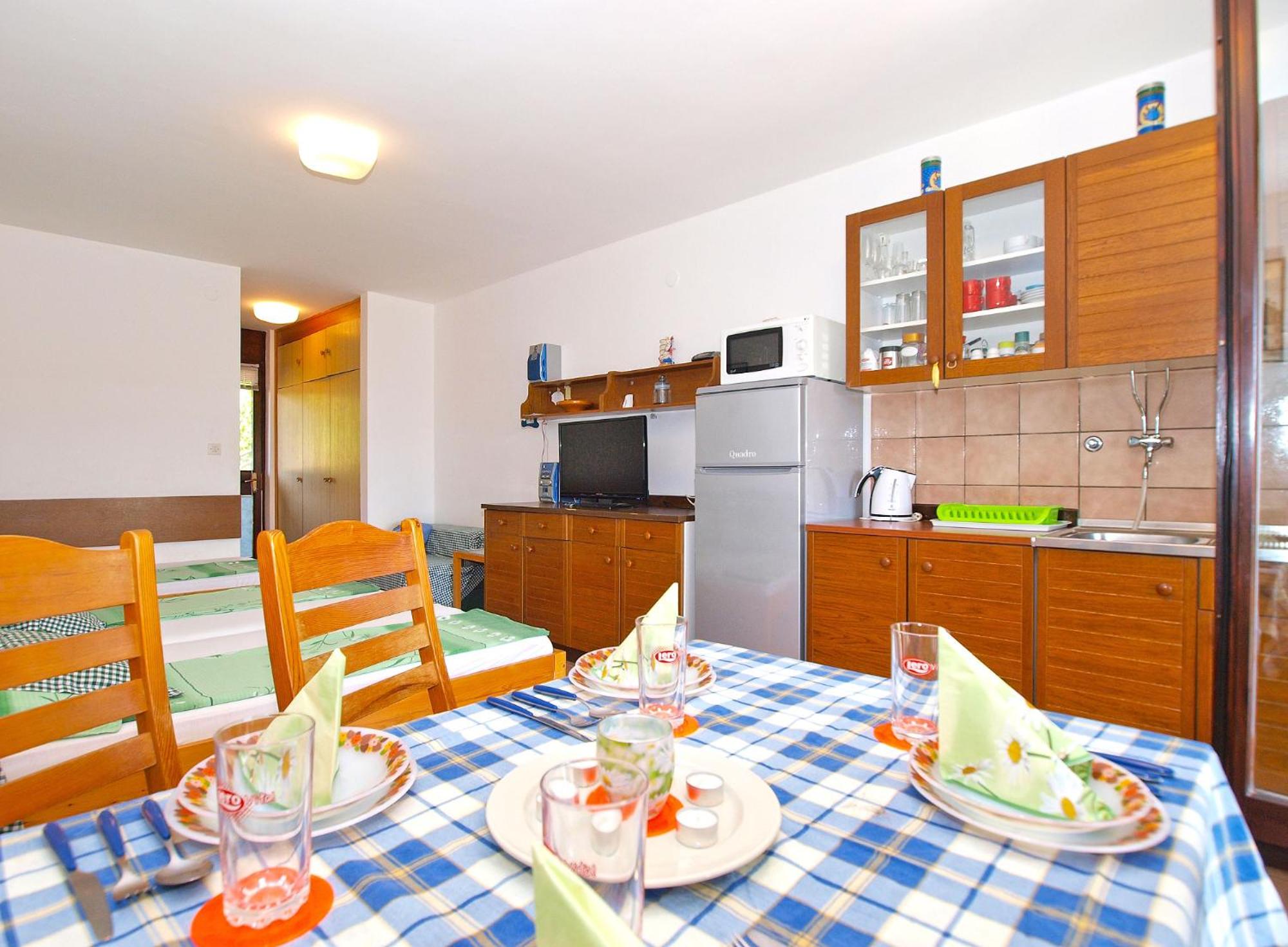 Apartment Stipe 1444 view 5