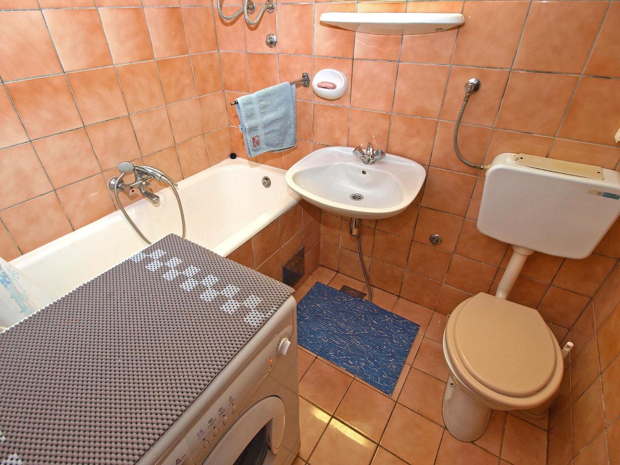 Photo 16