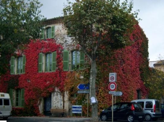 Maison d'Almes view 3