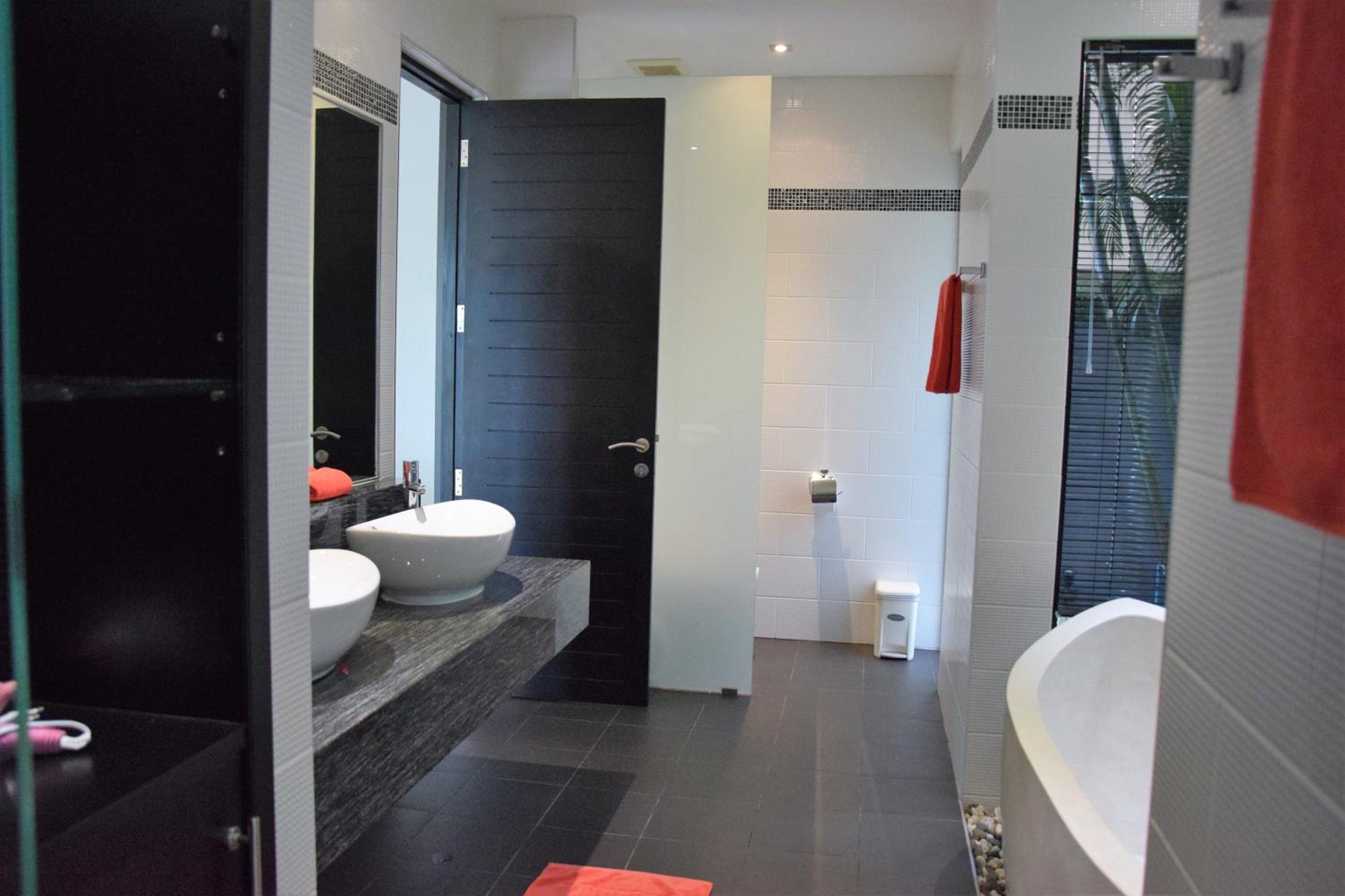 Eden Villa Phuket