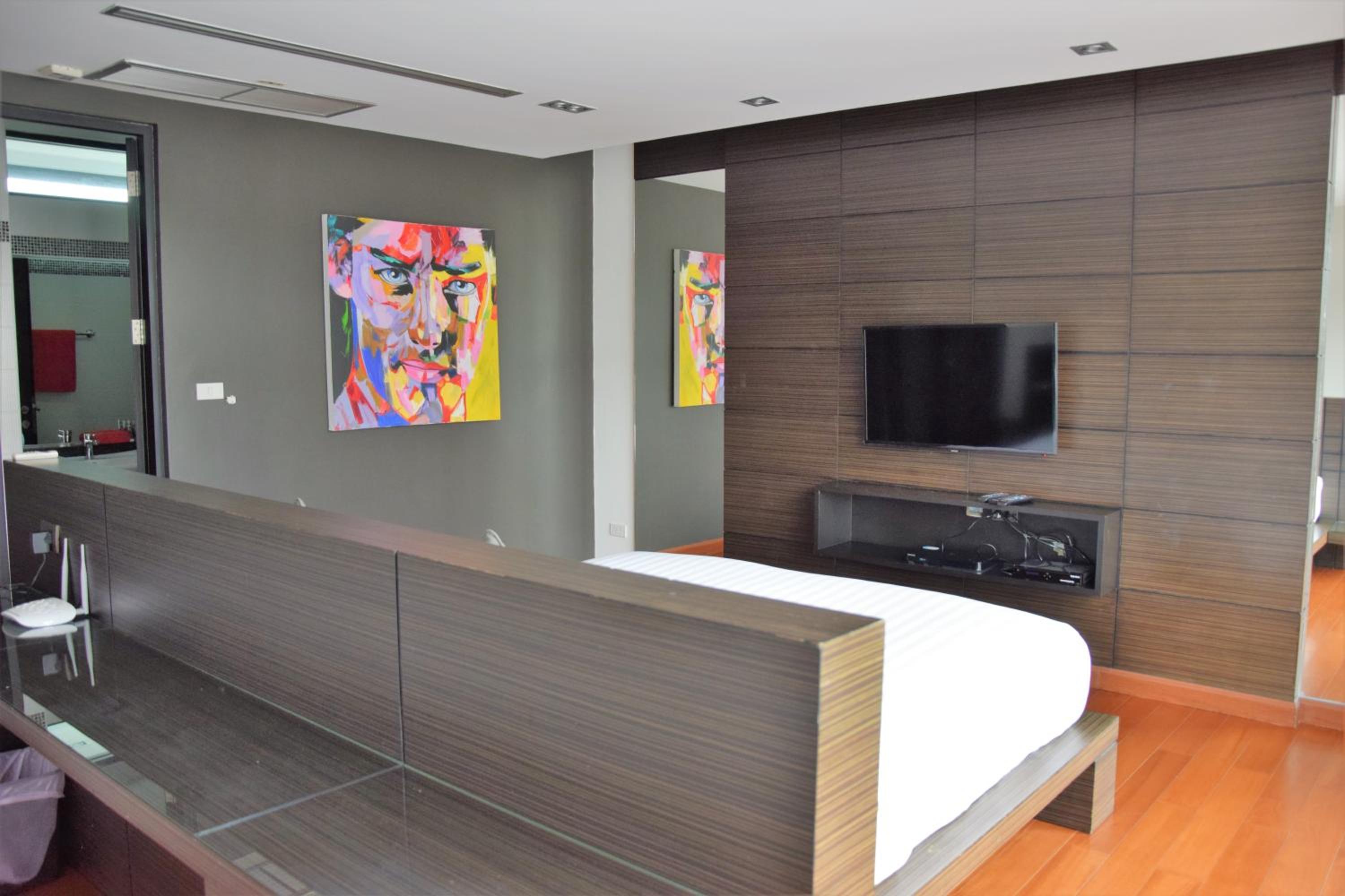 Eden Villa Phuket