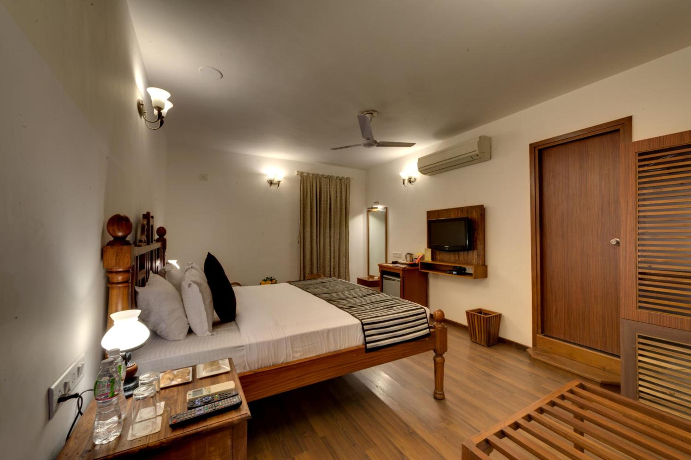 WelcomHeritage Mani Mansion