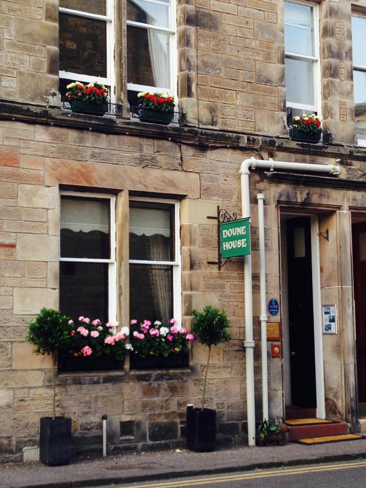 Hotel Doune Guest House - Image 1