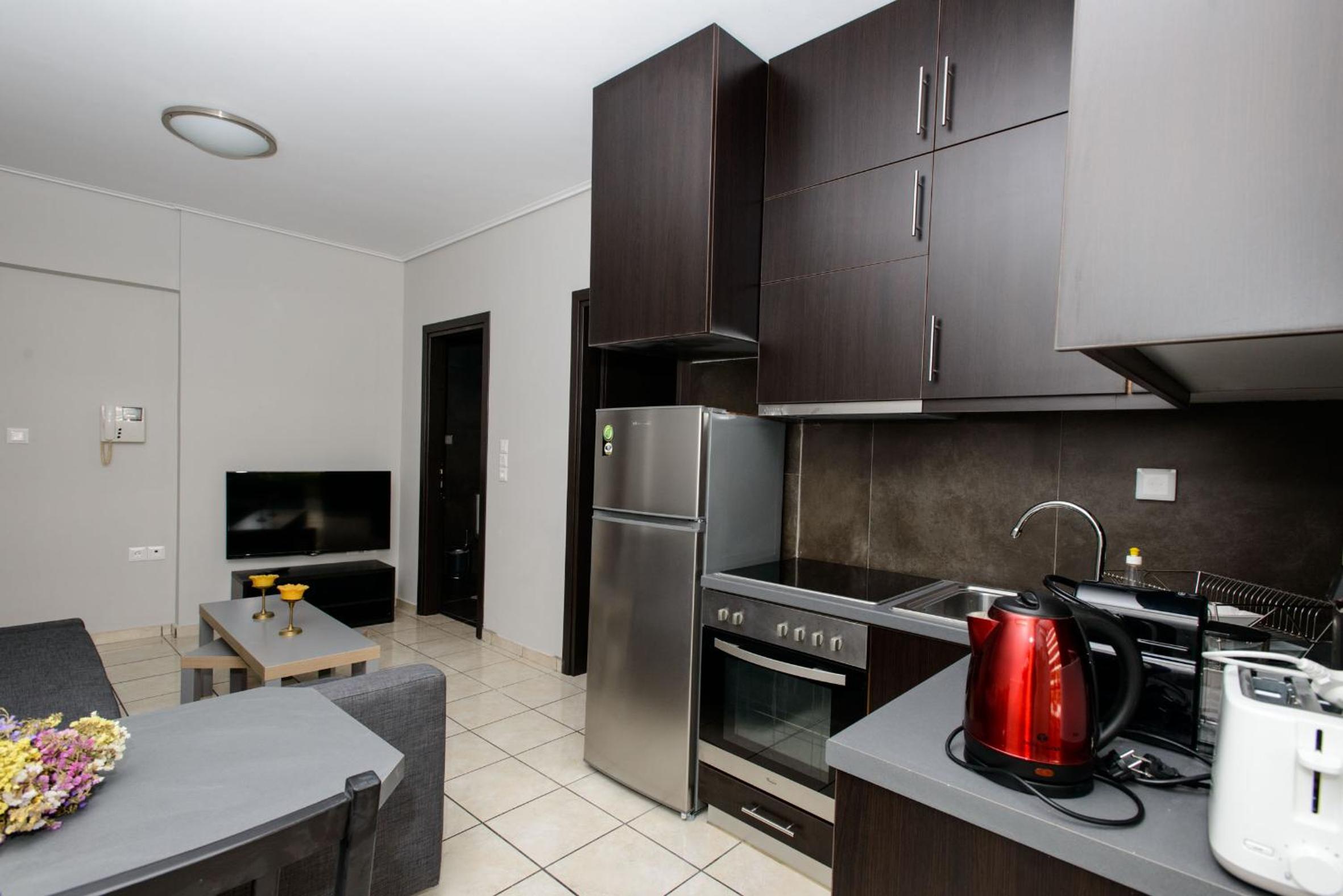 Apartment & Parking 100m Kerameikos Metro