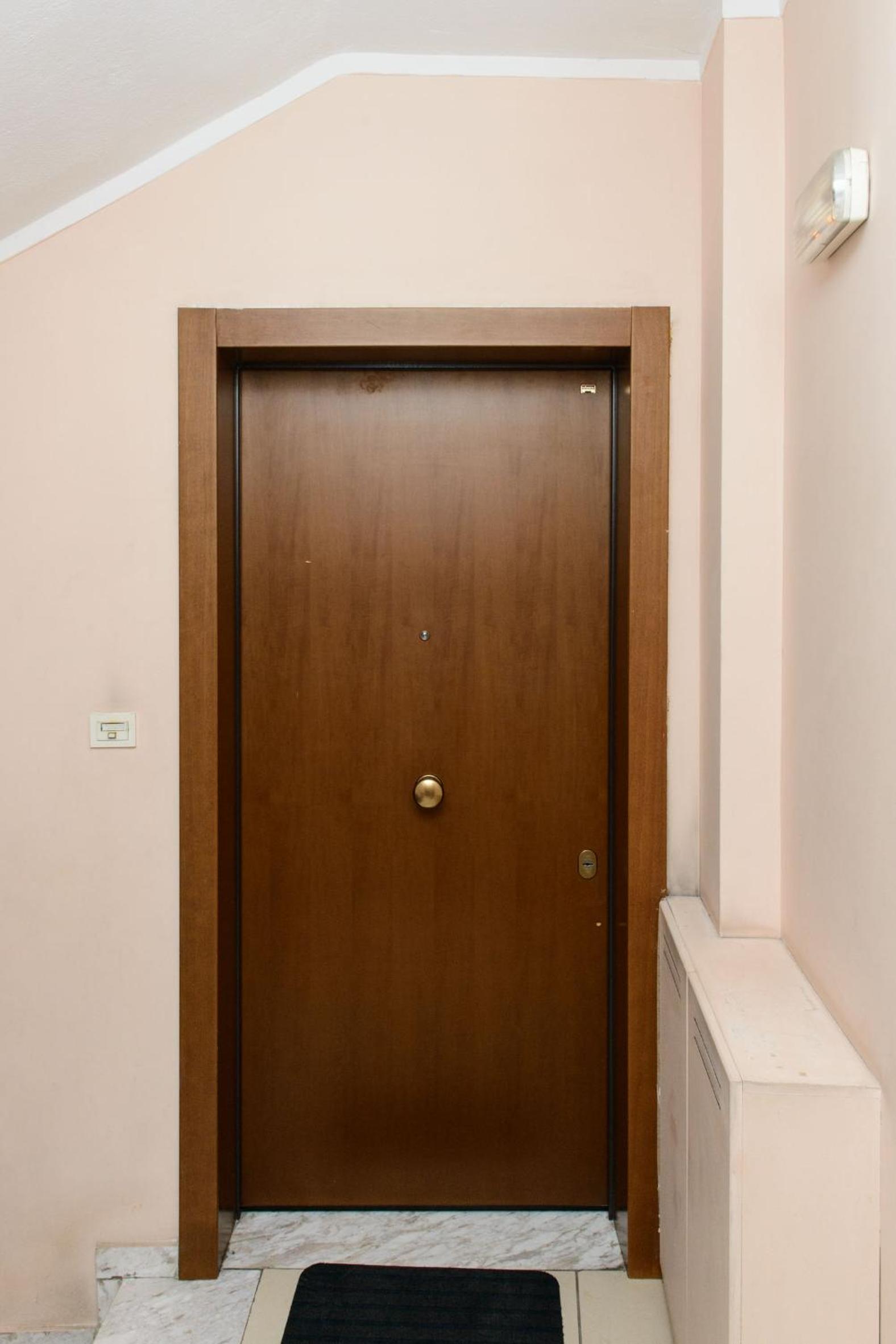 Apartment & Parking 100m Kerameikos Metro
