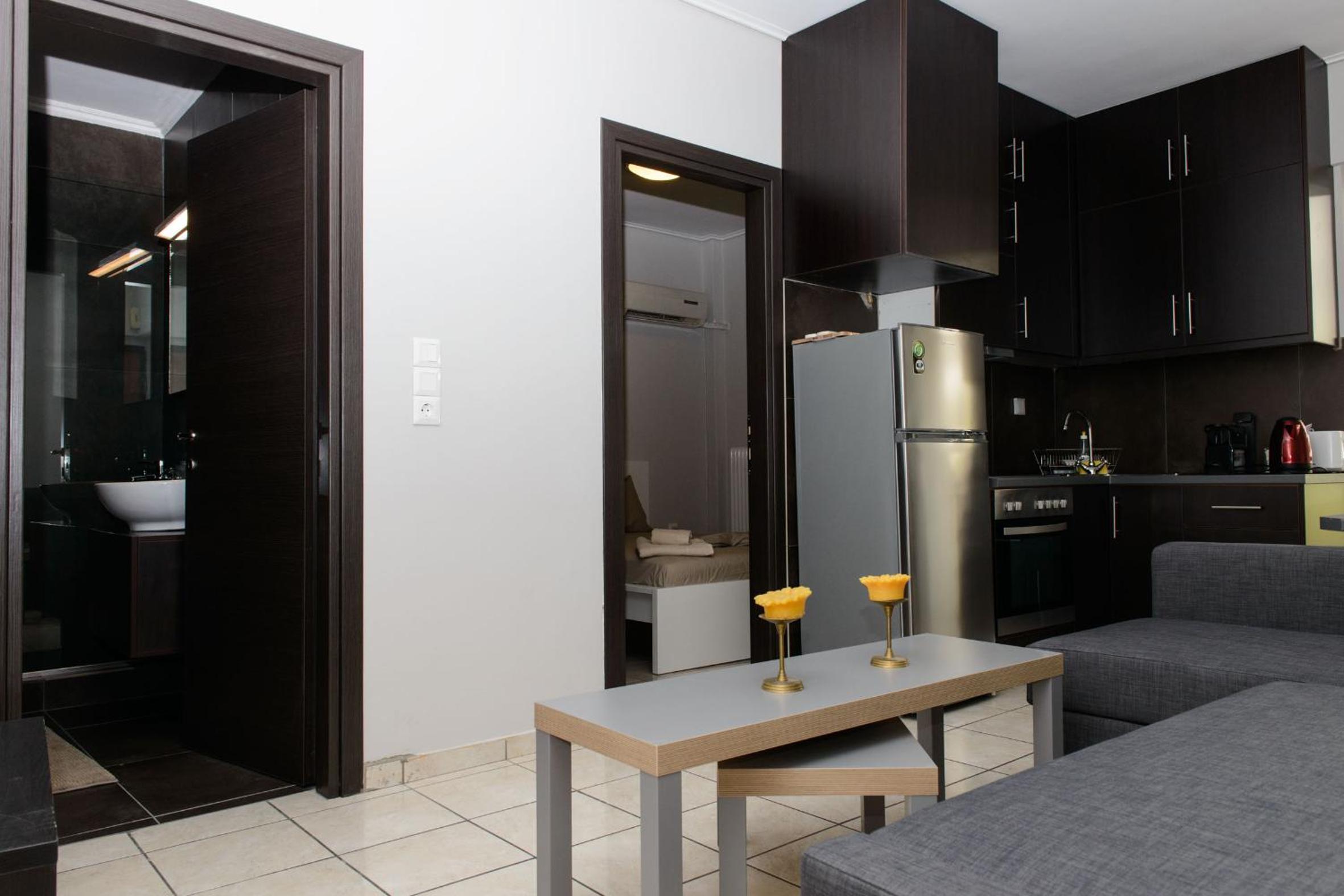 Apartment & Parking 100m Kerameikos Metro