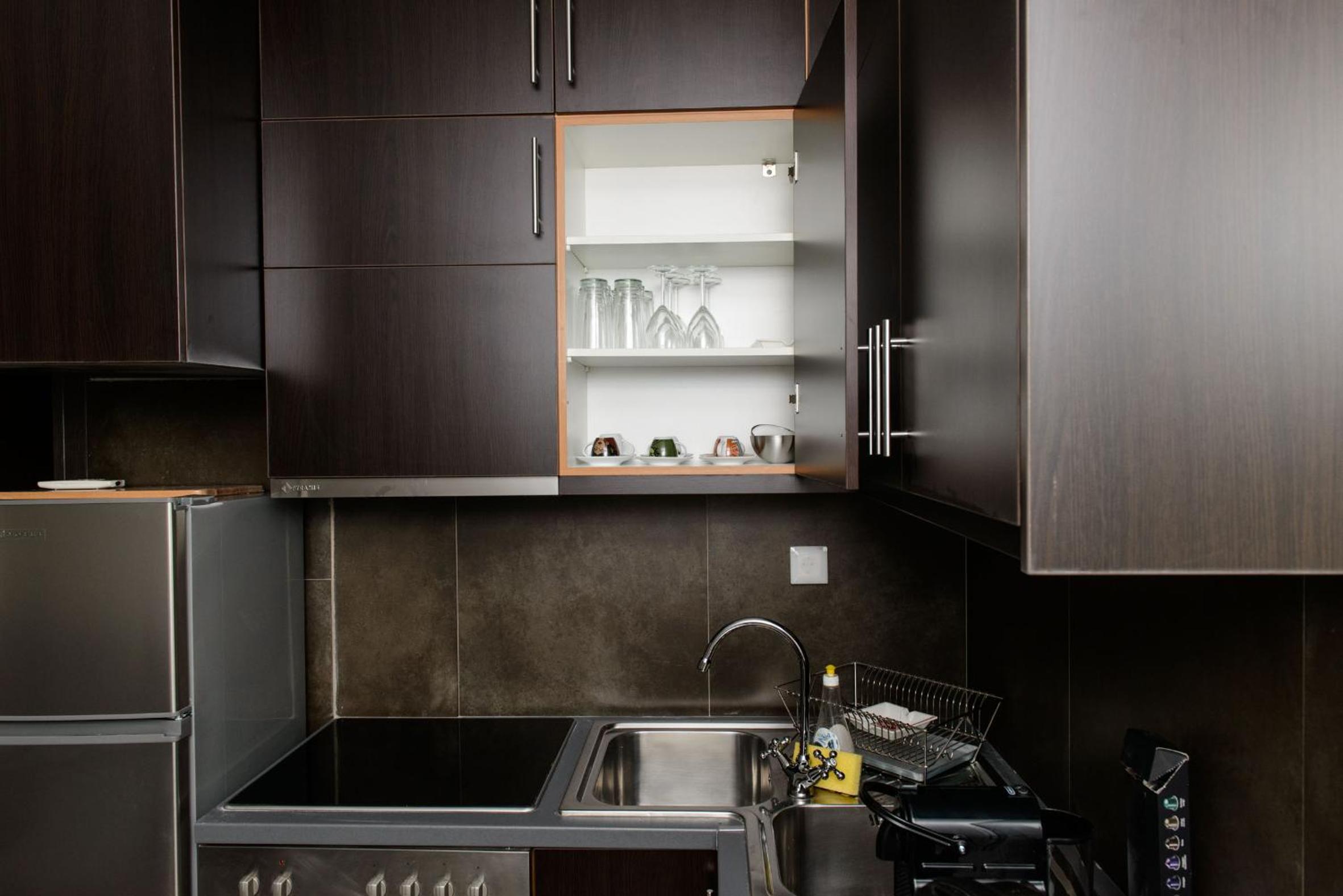 Apartment & Parking 100m Kerameikos Metro