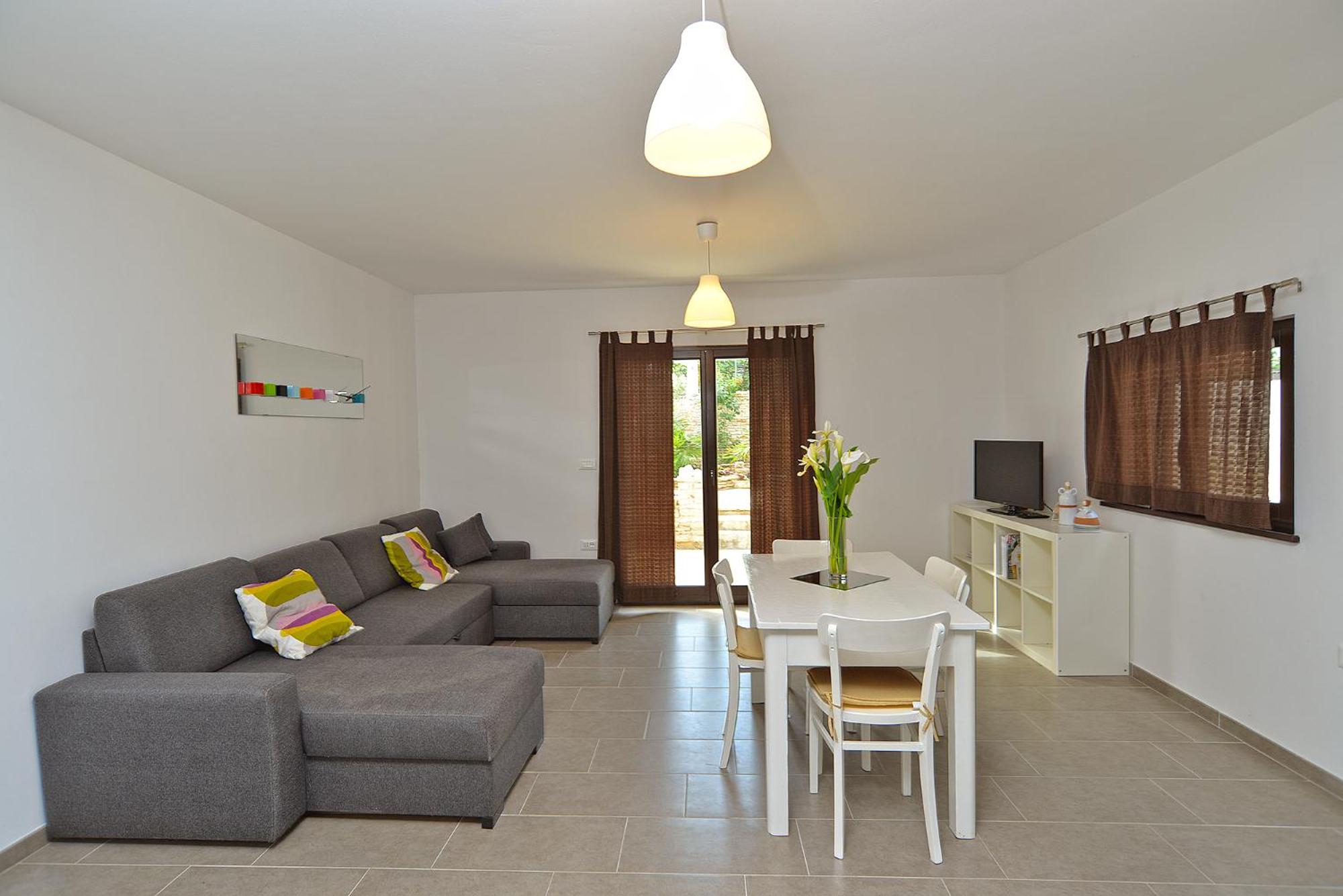 House Marina 682